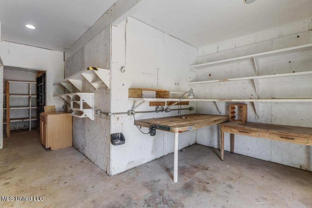Pass Christian, Mississippi, 39571, United States, 4 Bedrooms Bedrooms, ,4 BathroomsBathrooms,Residential,For Sale,1944880