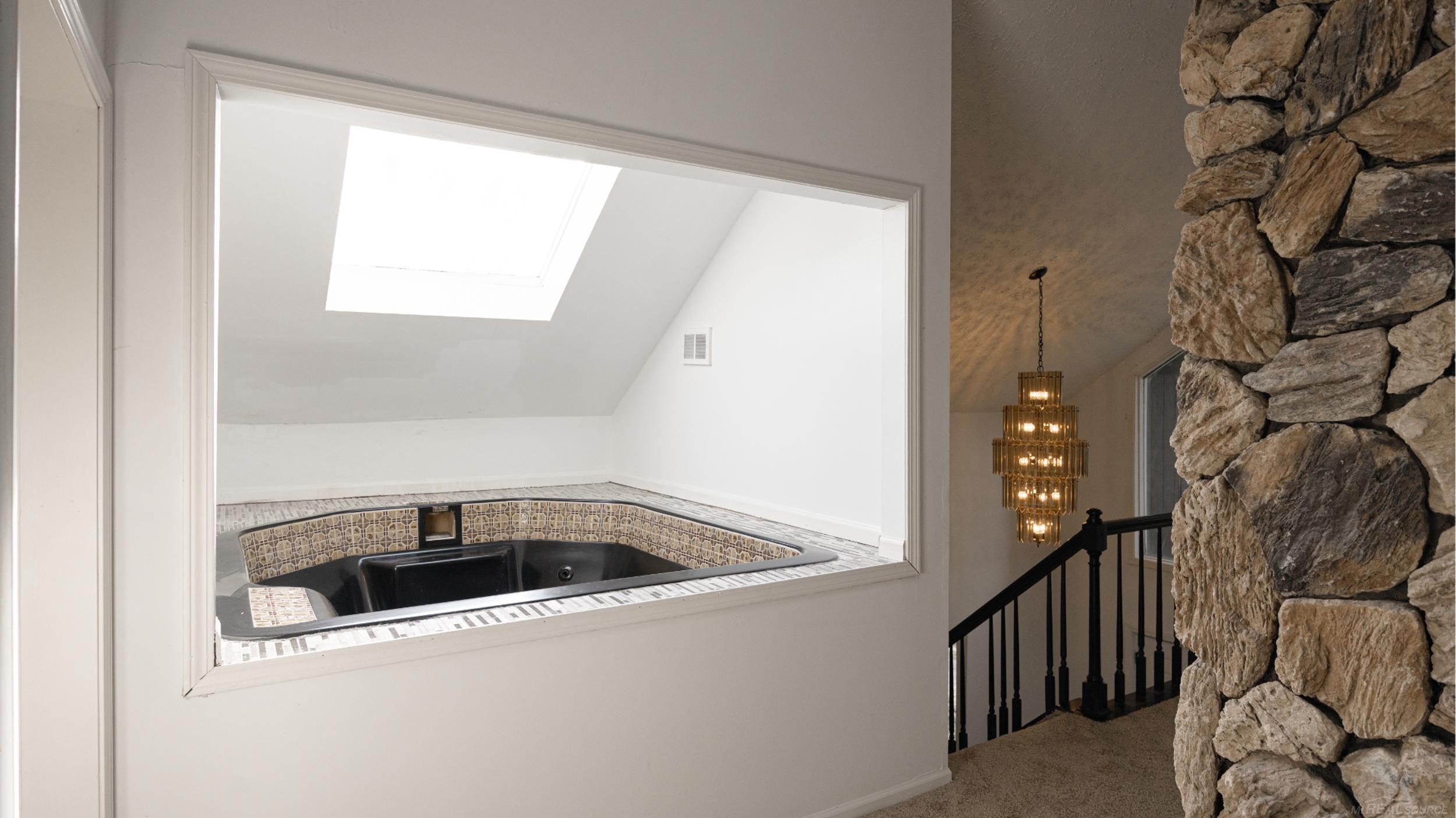 Columbus, Michigan, 48063, United States, 3 Bedrooms Bedrooms, ,3 BathroomsBathrooms,Residential,For Sale,1974296