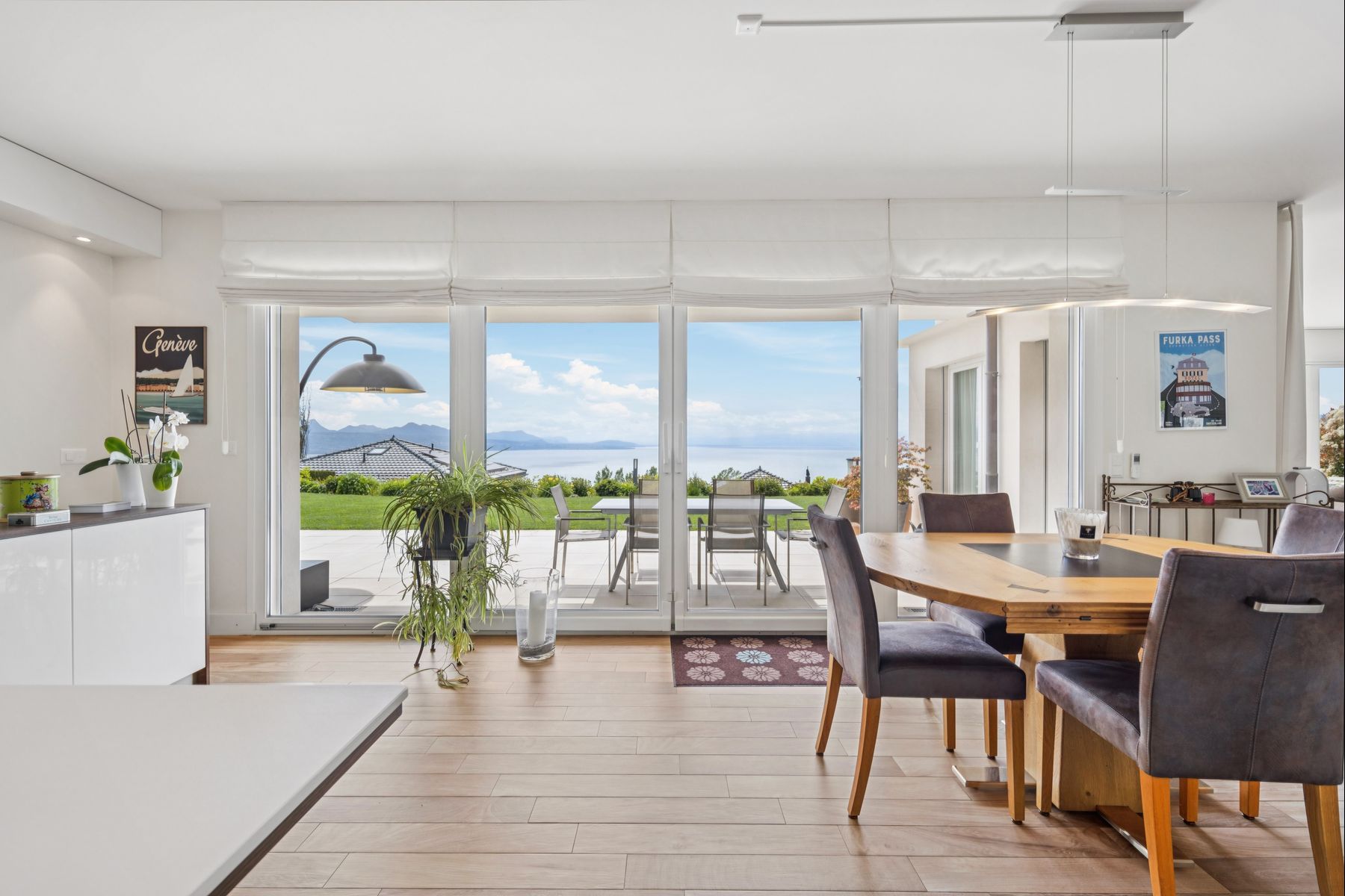  Exclusive  A haven of peace bathed in light, with breathtaking views of the lak - 物件實景