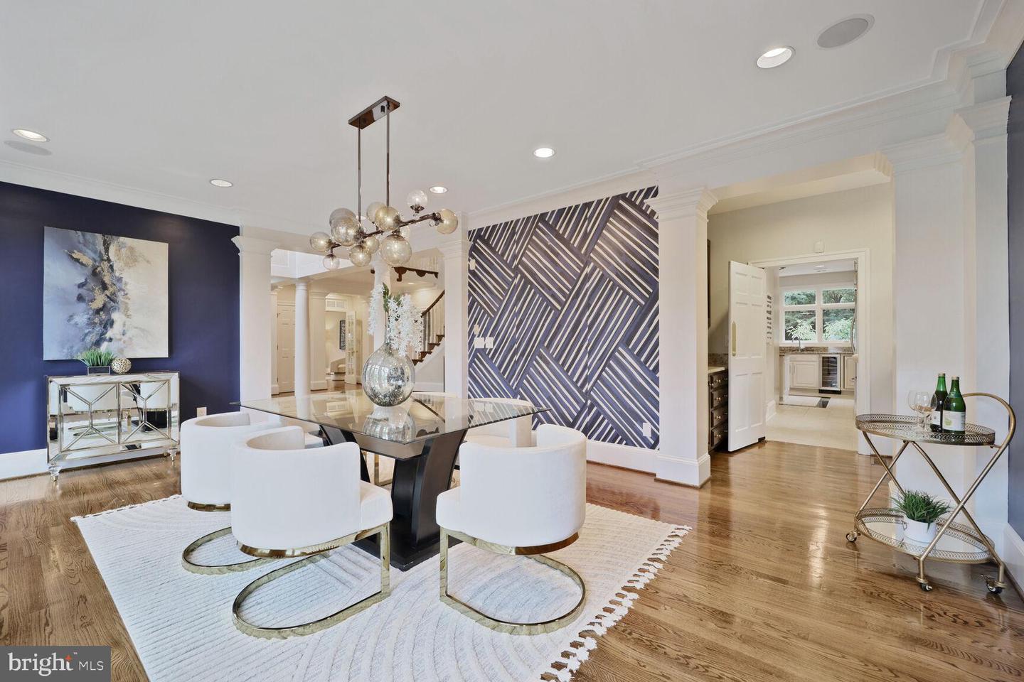 Washington, District of Columbia, 20016, United States, 5 Bedrooms Bedrooms, ,6 BathroomsBathrooms,Residential,For Sale,1896889