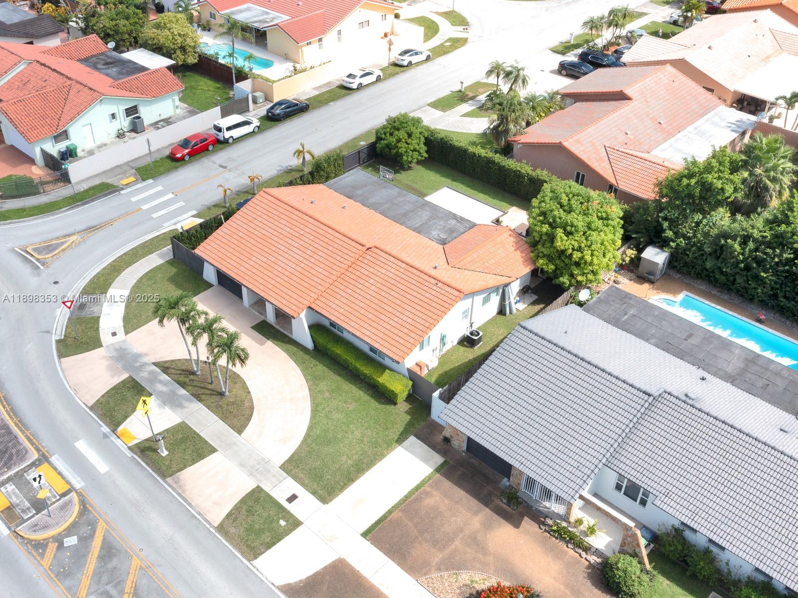 Miami, Florida, 33175, United States, 4 Bedrooms Bedrooms, ,2 BathroomsBathrooms,Residential,For Sale,1979447