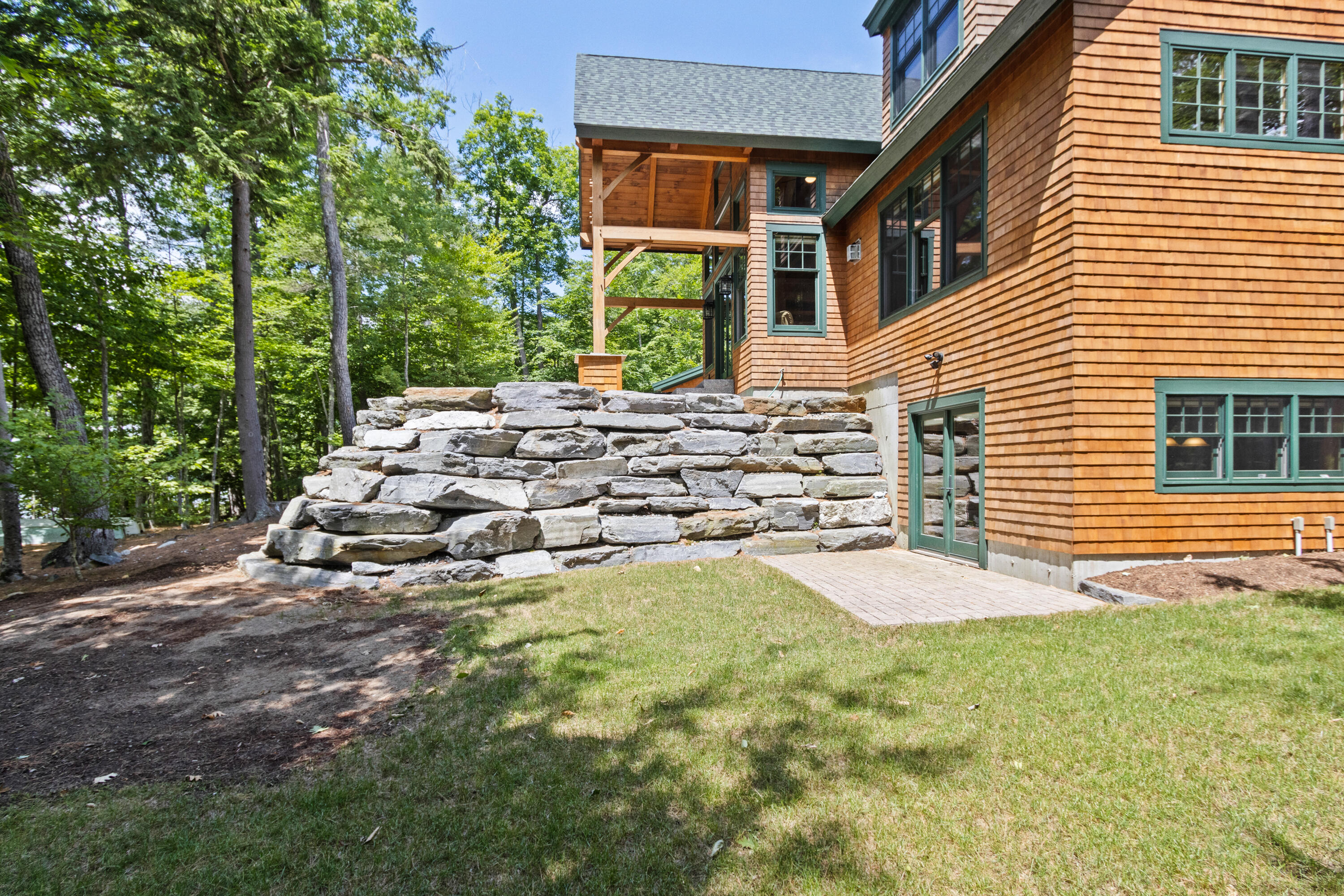 Harrison, Maine, 04040, United States, 5 Bedrooms Bedrooms, ,4 BathroomsBathrooms,Residential,For Sale,1885742