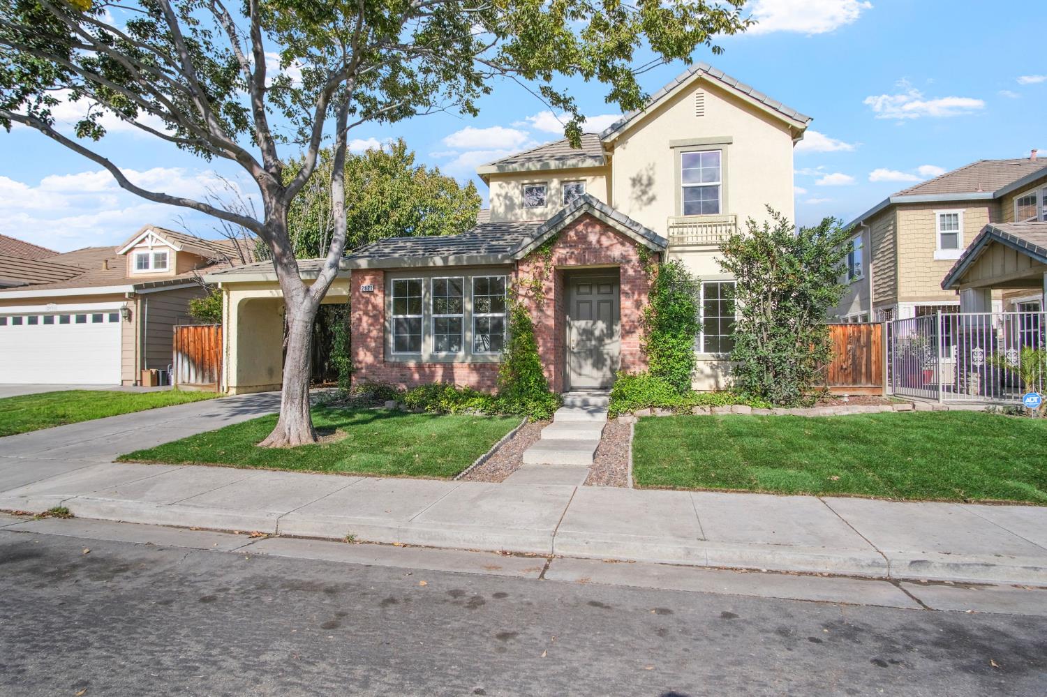 Tracy, California, 95377, United States, 4 Bedrooms Bedrooms, ,3 BathroomsBathrooms,Residential,For Sale,1996130