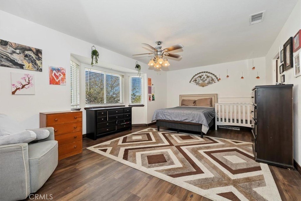 Hesperia, California, 92344, United States, 4 Bedrooms Bedrooms, ,2 BathroomsBathrooms,Residential,For Sale,1992060