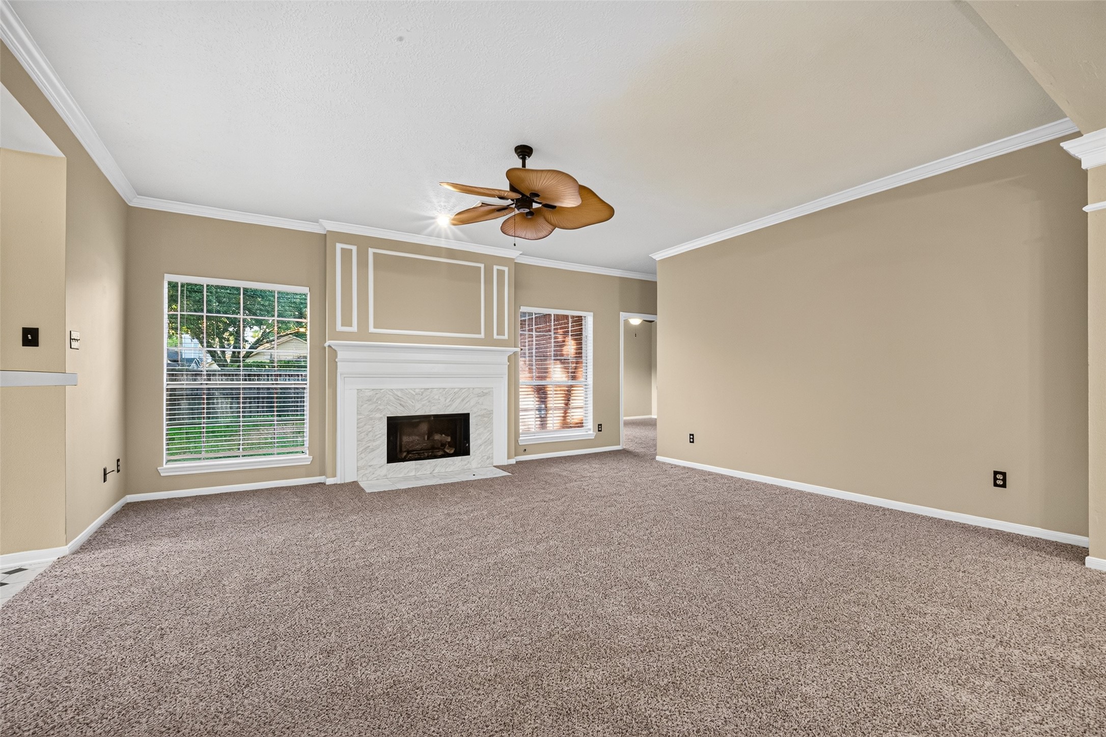  16002 Brittany Knoll Drive - 物件實景