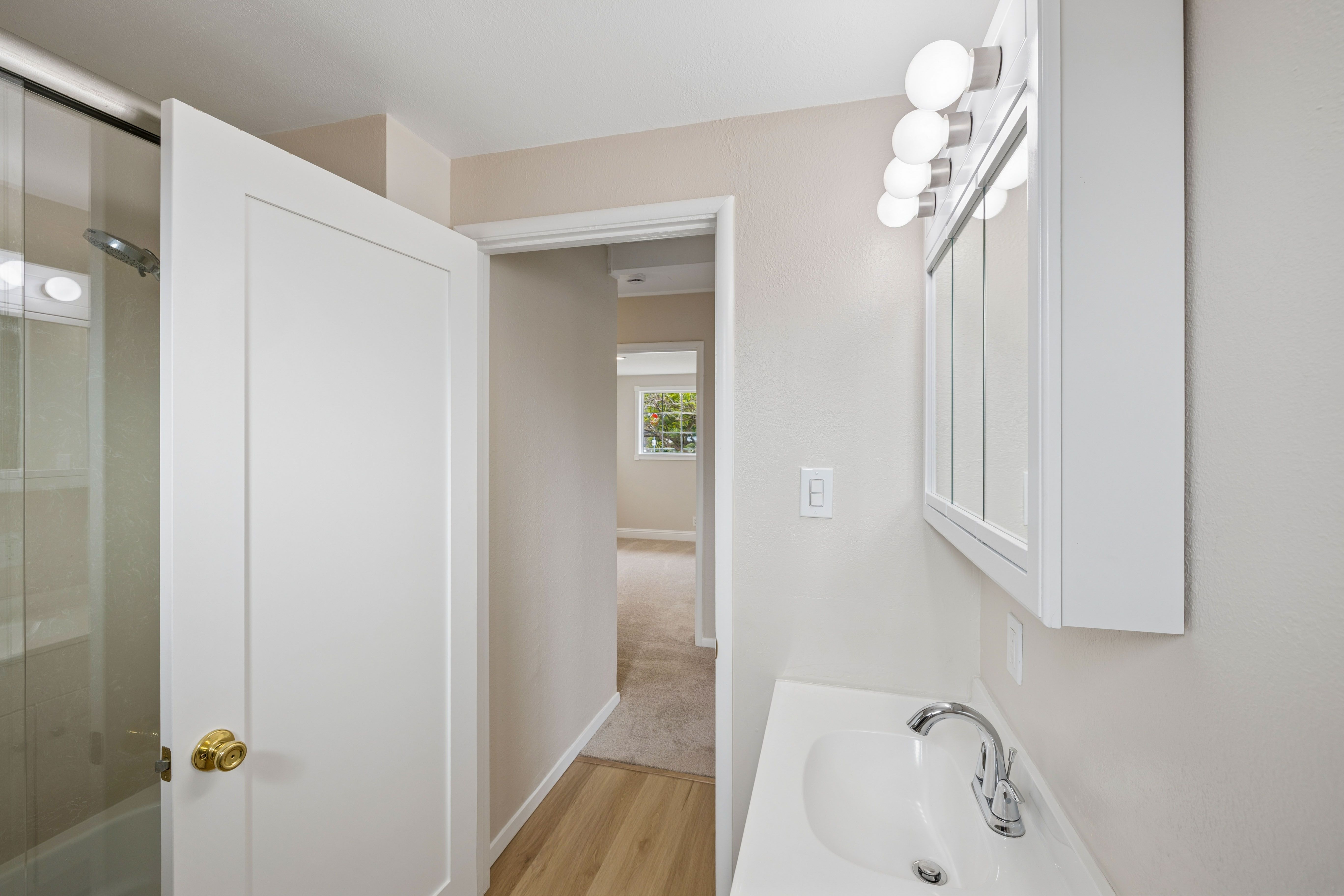  Charming Newark Home with Versatile Detached Guest House - 物件實景