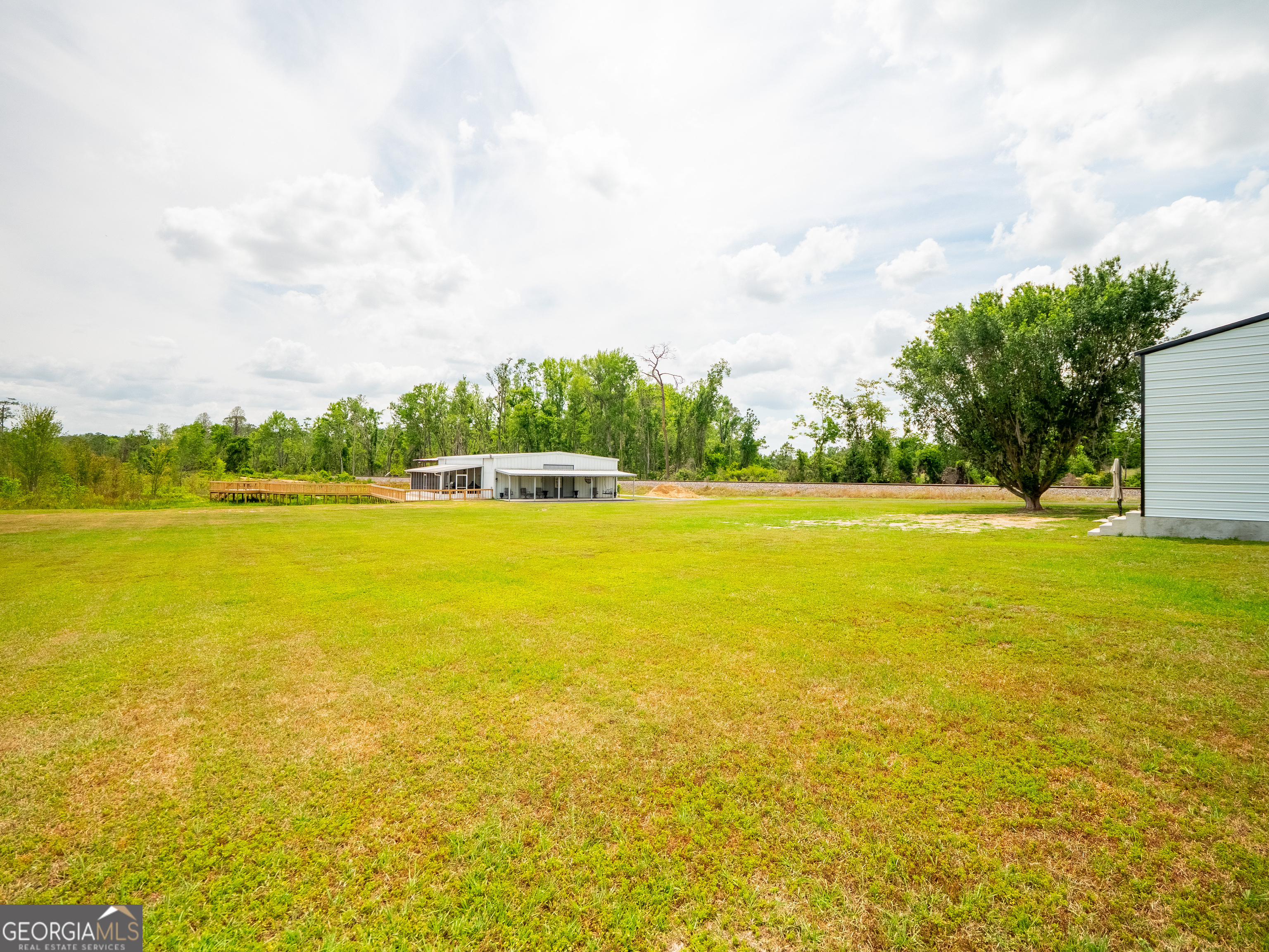 Valdosta, Georgia, 31601, United States, 3 Bedrooms Bedrooms, ,4 BathroomsBathrooms,Residential,For Sale,1836359