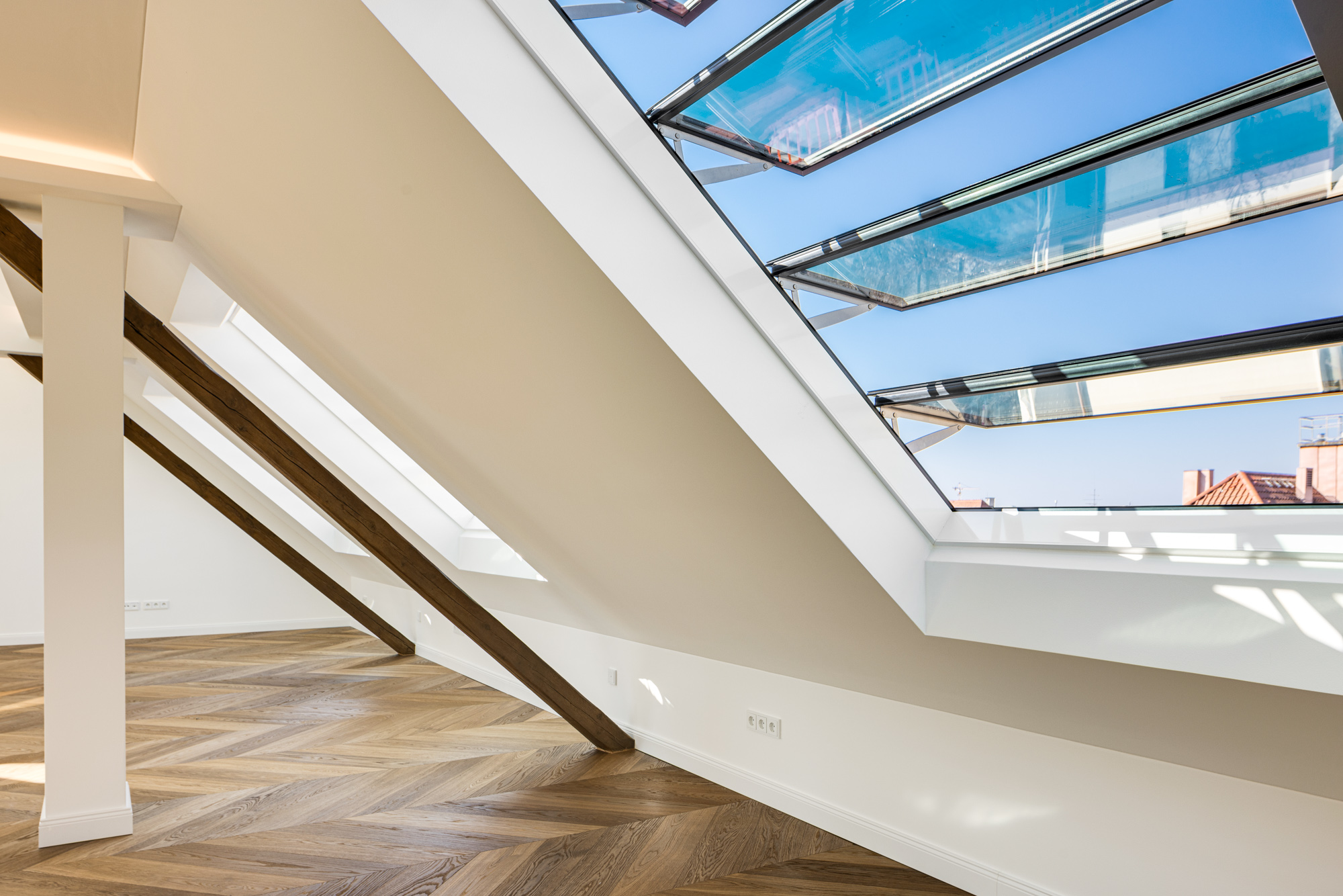  Urban luxury in an old building above the rooftops of Munich - 物件實景