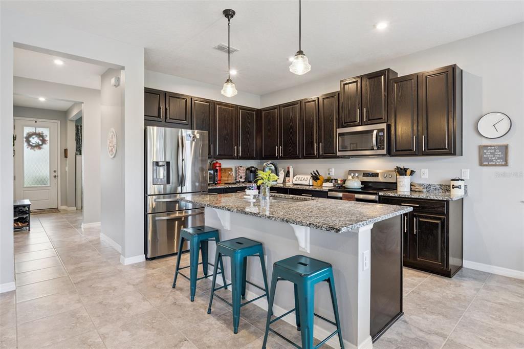 Ocoee, Florida, 34761, United States, 4 Bedrooms Bedrooms, ,3 BathroomsBathrooms,Residential,For Sale,1981980