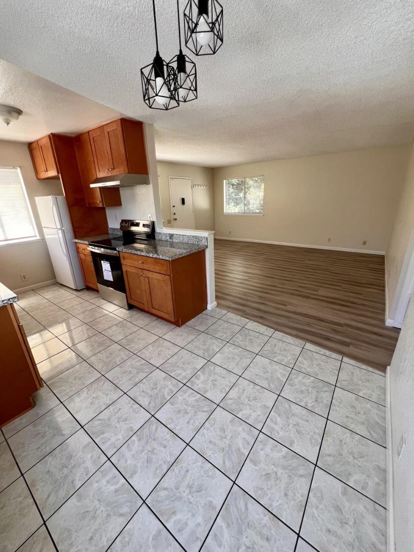 San Jose, California, 95122, United States, 2 Bedrooms Bedrooms, ,1 BathroomBathrooms,Residential,For Sale,1911933