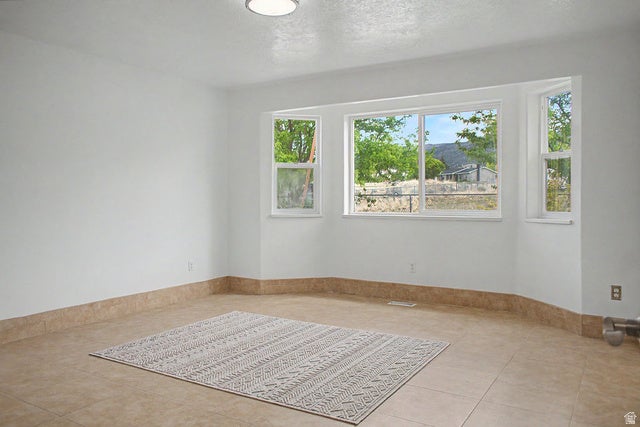 Ephraim, Utah, 84627, United States, 6 Bedrooms Bedrooms, ,3 BathroomsBathrooms,Residential,For Sale,2048073