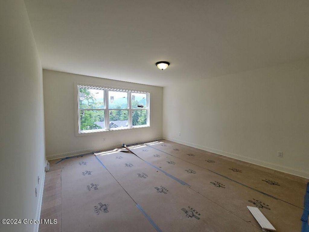 Lake George, New York, 12845, United States, 3 Bedrooms Bedrooms, ,3 BathroomsBathrooms,Residential,For Sale,1903544