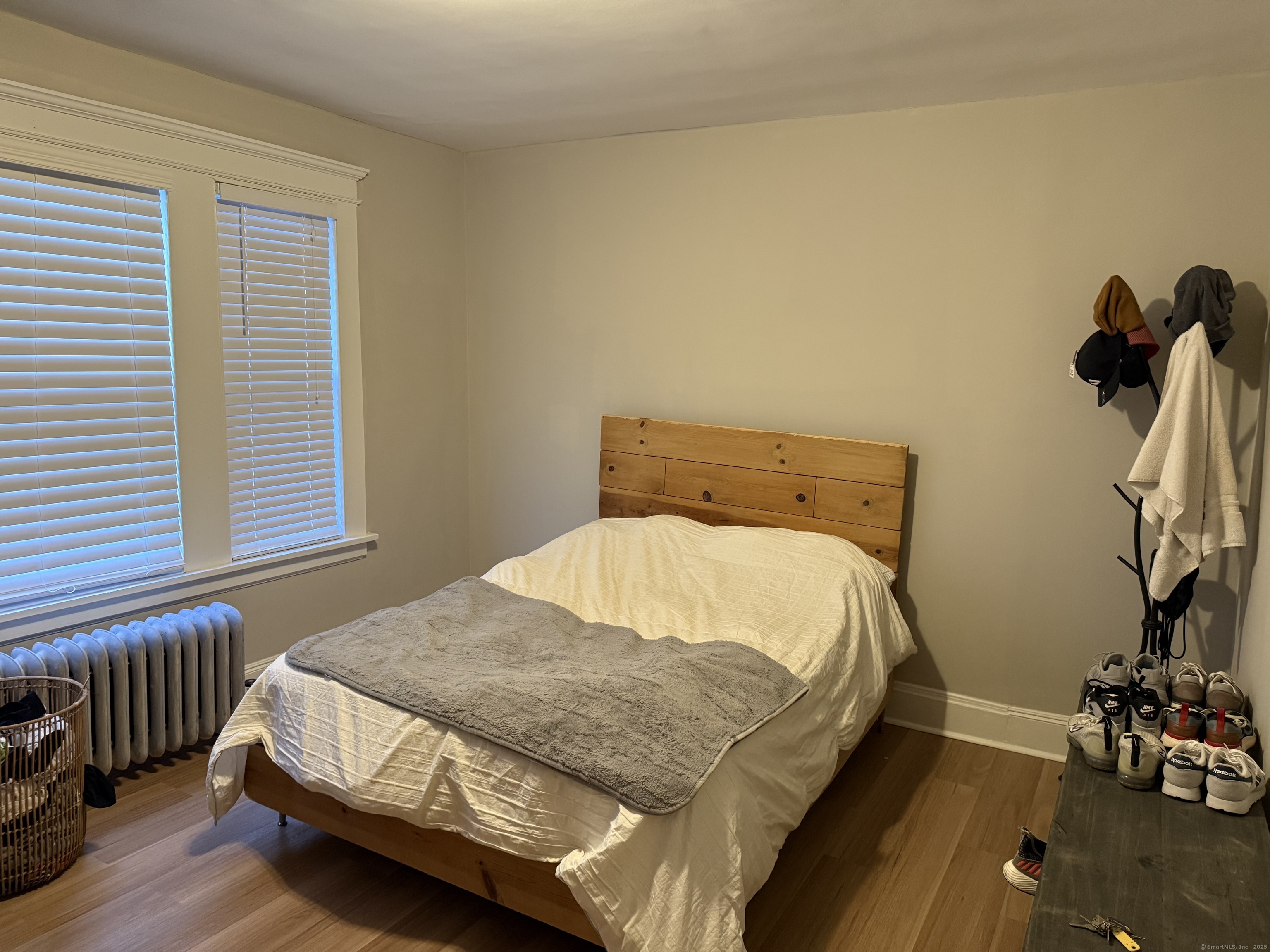 Bridgeport, Connecticut, 06606, United States, 10 Bedrooms Bedrooms, ,2 BathroomsBathrooms,Residential,For Sale,1974129