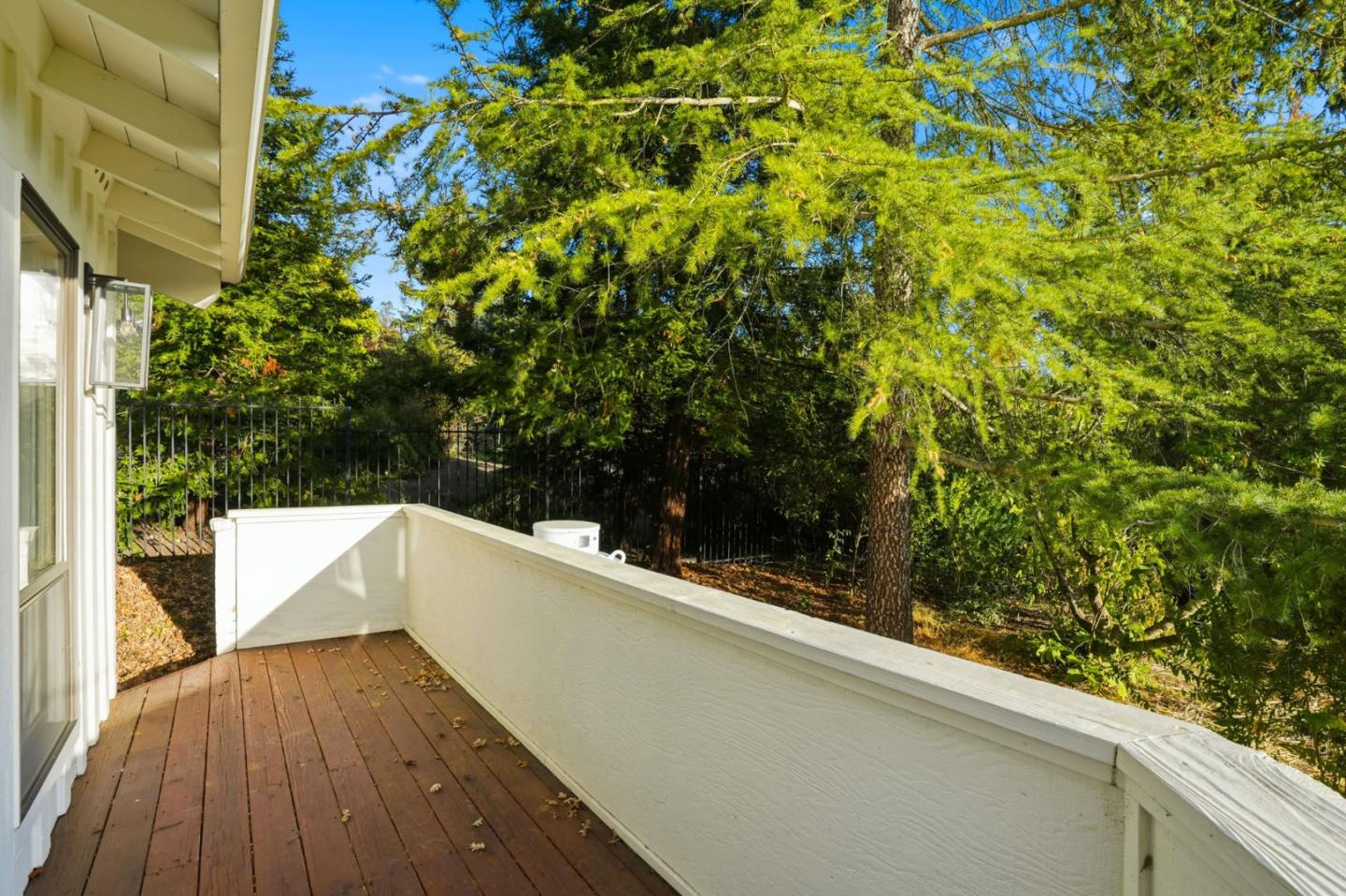 Walnut Creek, California, 94596, United States, 3 Bedrooms Bedrooms, ,4 BathroomsBathrooms,Residential,For Sale,1987935