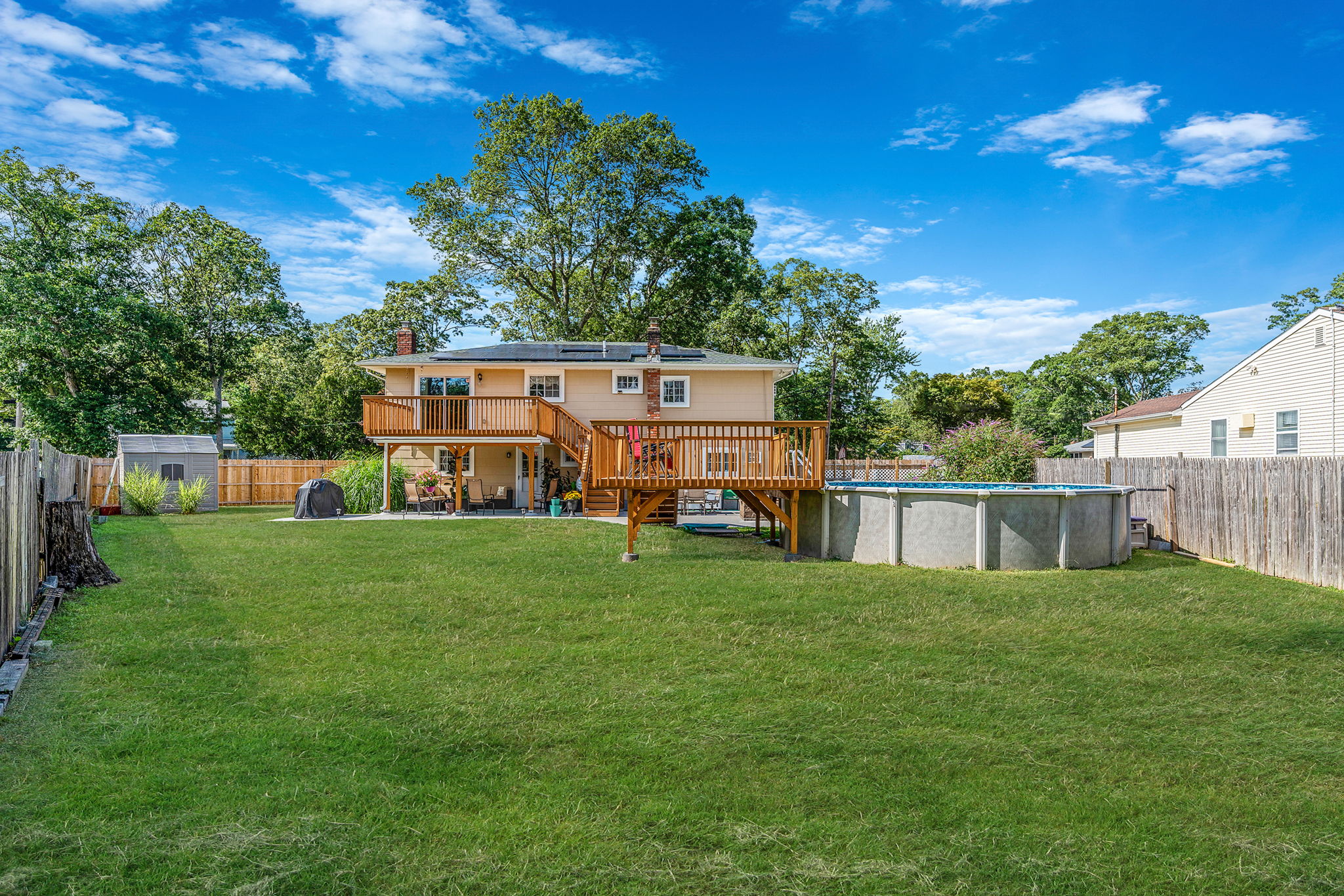 Holbrook, New York, 11741, United States, 4 Bedrooms Bedrooms, ,2 BathroomsBathrooms,Residential,For Sale,1921104