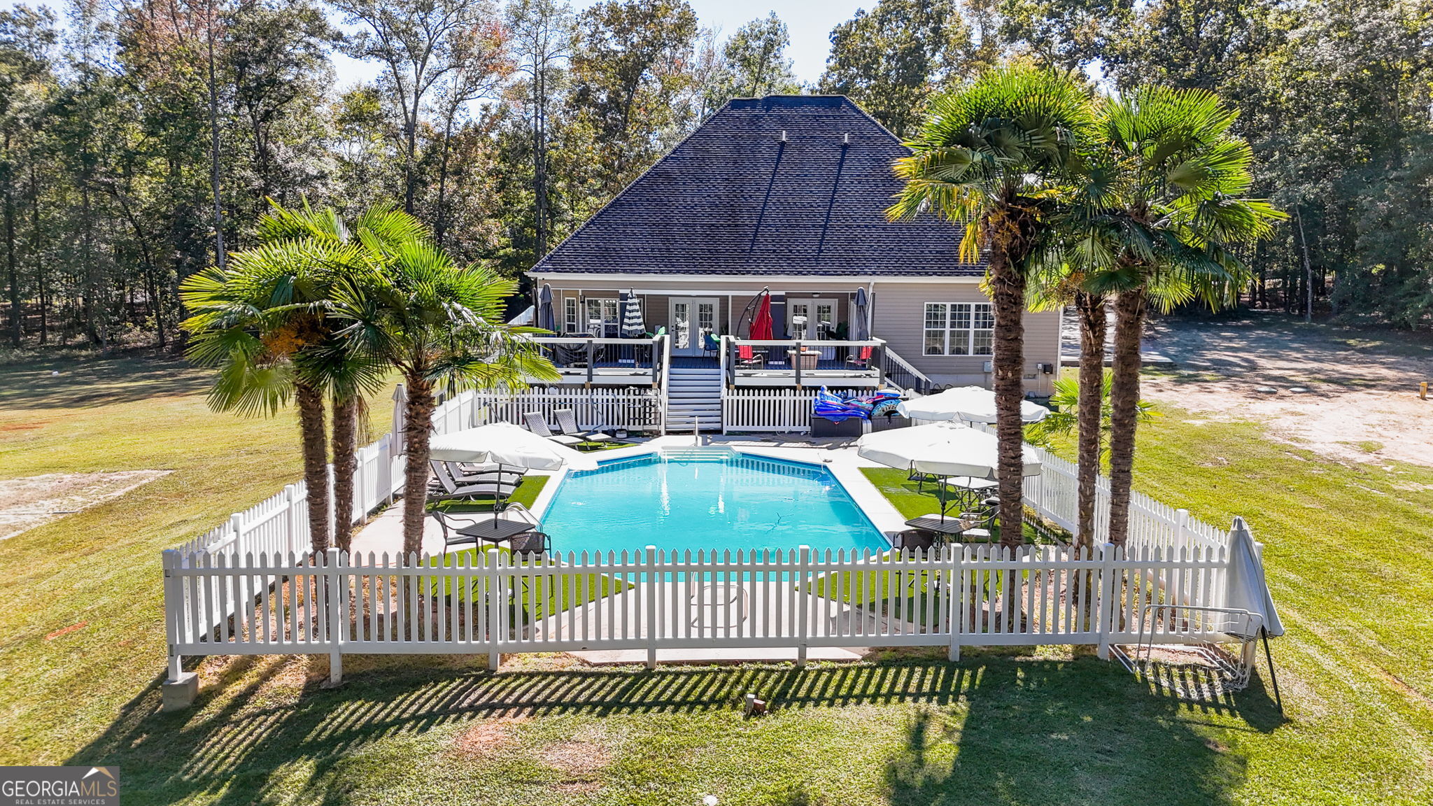 Meansville, Georgia, 30256, United States, 5 Bedrooms Bedrooms, ,4 BathroomsBathrooms,Residential,For Sale,2002650