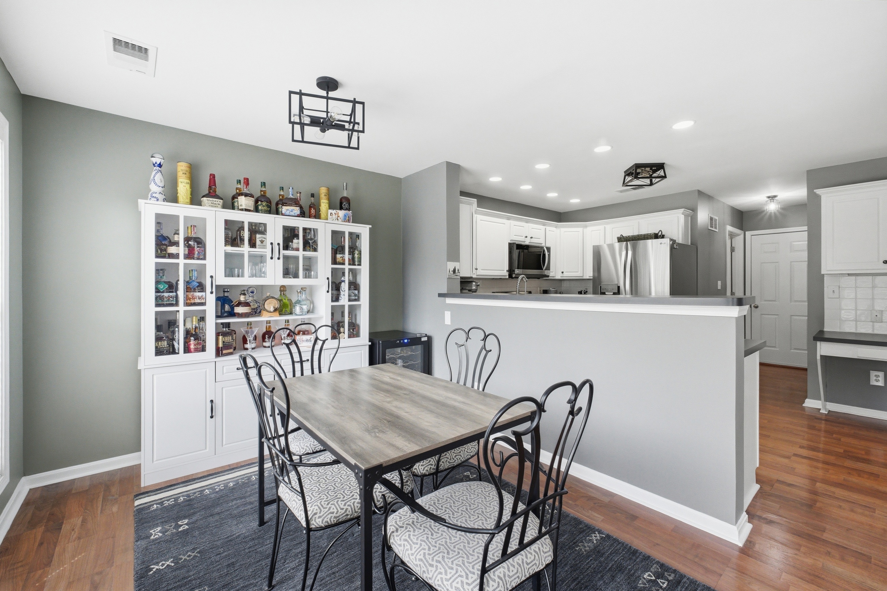  1210 Beckley Hills Court, Louisville, KY 40245 - 物件實景