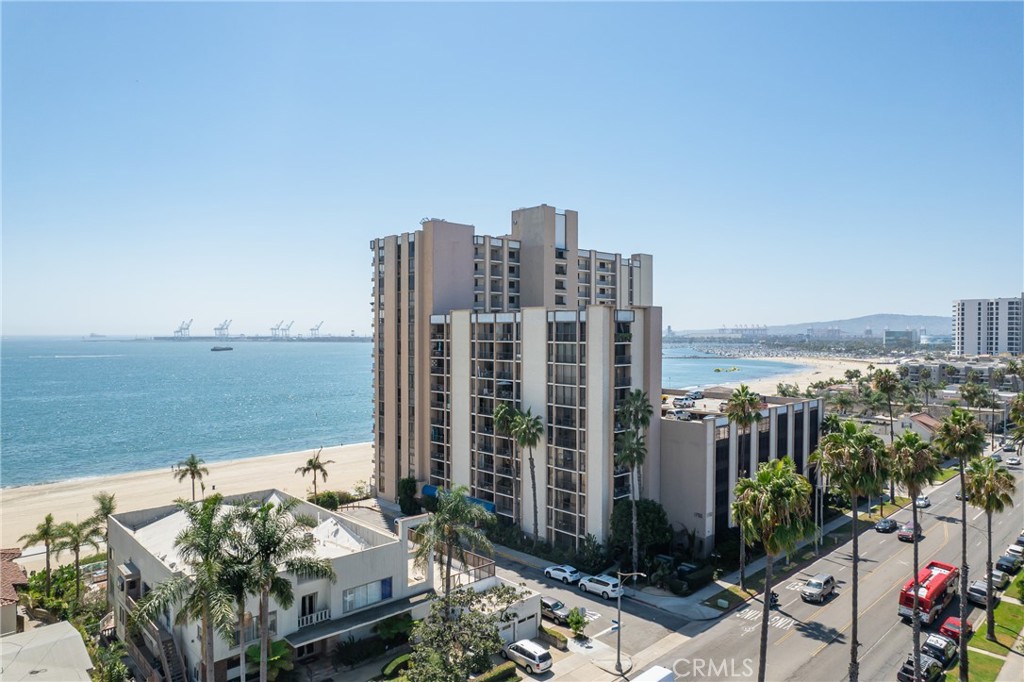 Long Beach, California, 90802, United States, 2 Bedrooms Bedrooms, ,Residential,For Sale,1905979