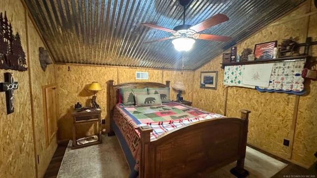 Hodgen, Oklahoma, 74939, United States, 4 Bedrooms Bedrooms, ,3 BathroomsBathrooms,Residential,For Sale,1979733
