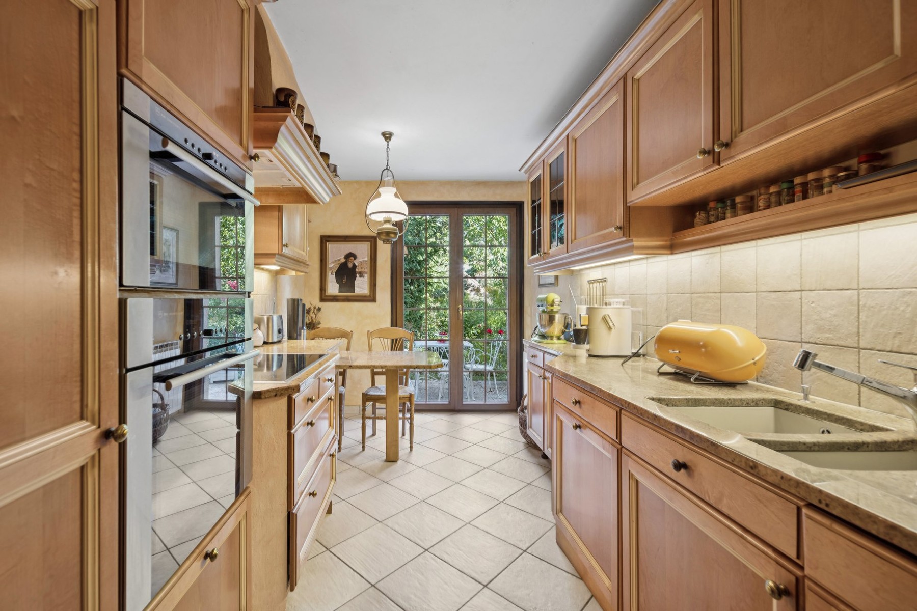  6-room family home on a spacious lot - 物件實景