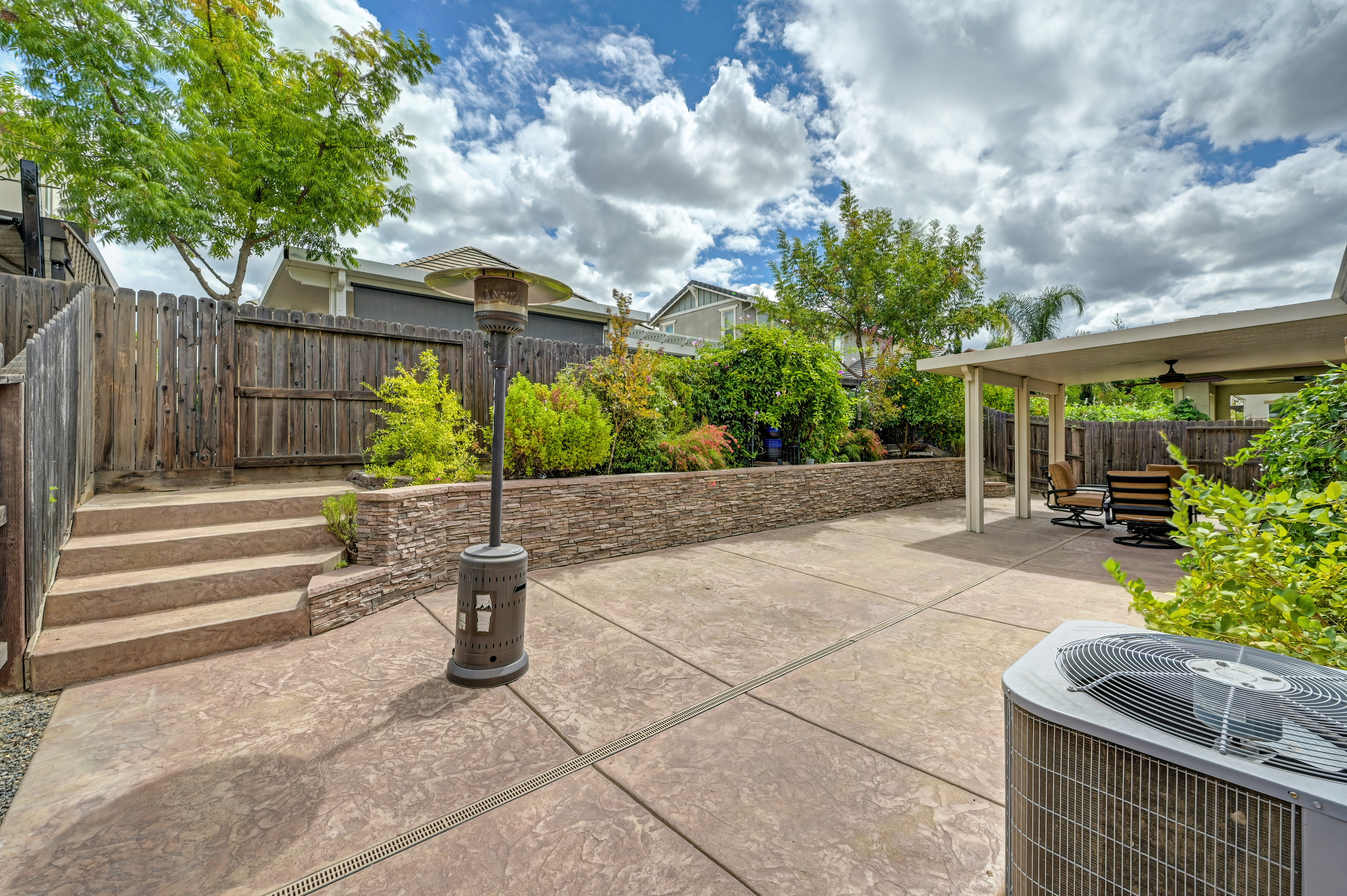  7153 Greenford Way, Roseville, CA 95747 - 物件實景