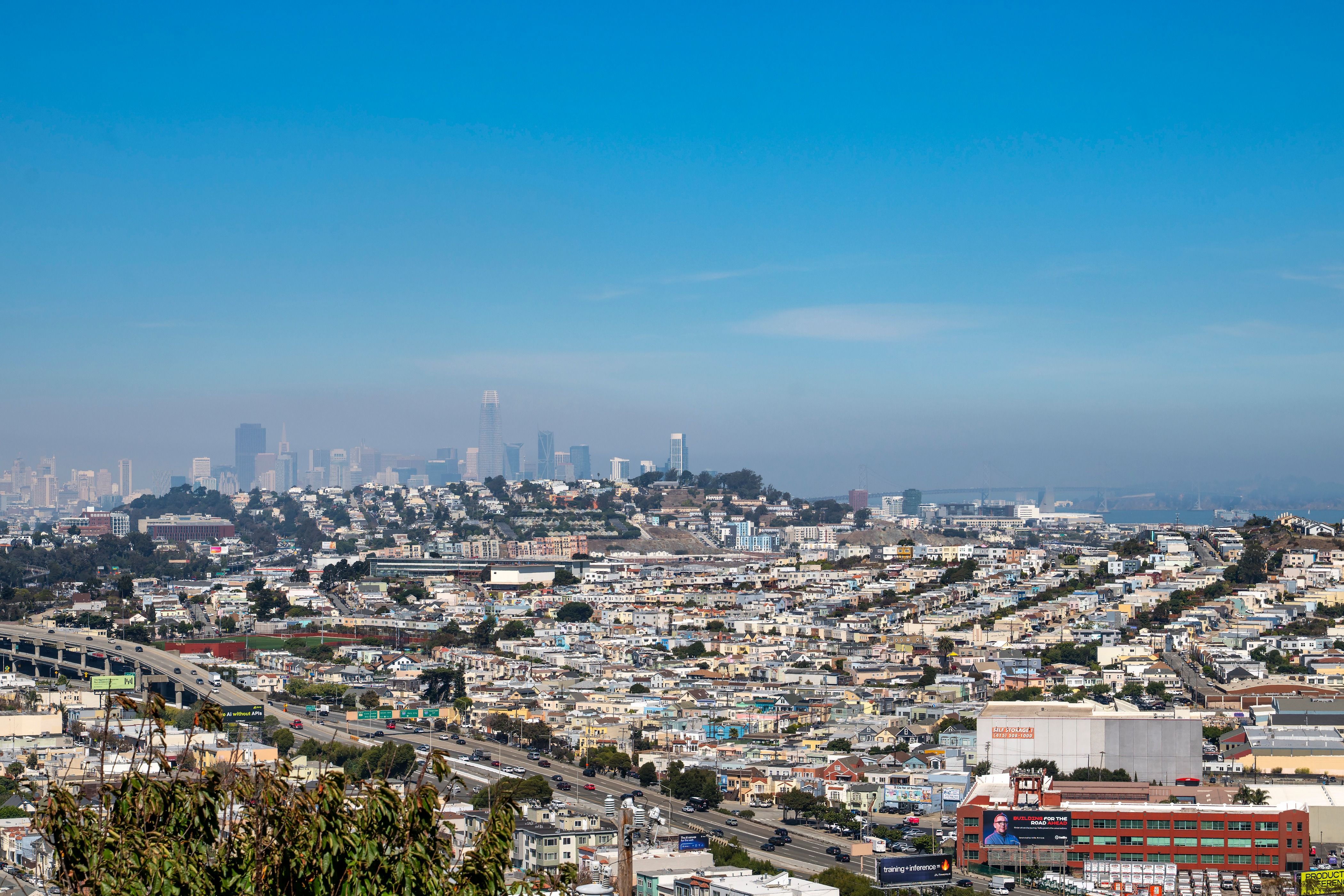  Sweeping City Views - 物件實景