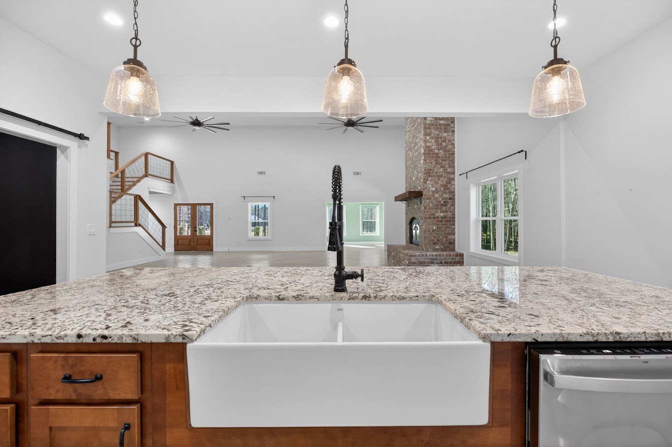 Carrollton, Georgia, 30117, United States, 4 Bedrooms Bedrooms, ,5 BathroomsBathrooms,Residential,For Sale,2015350