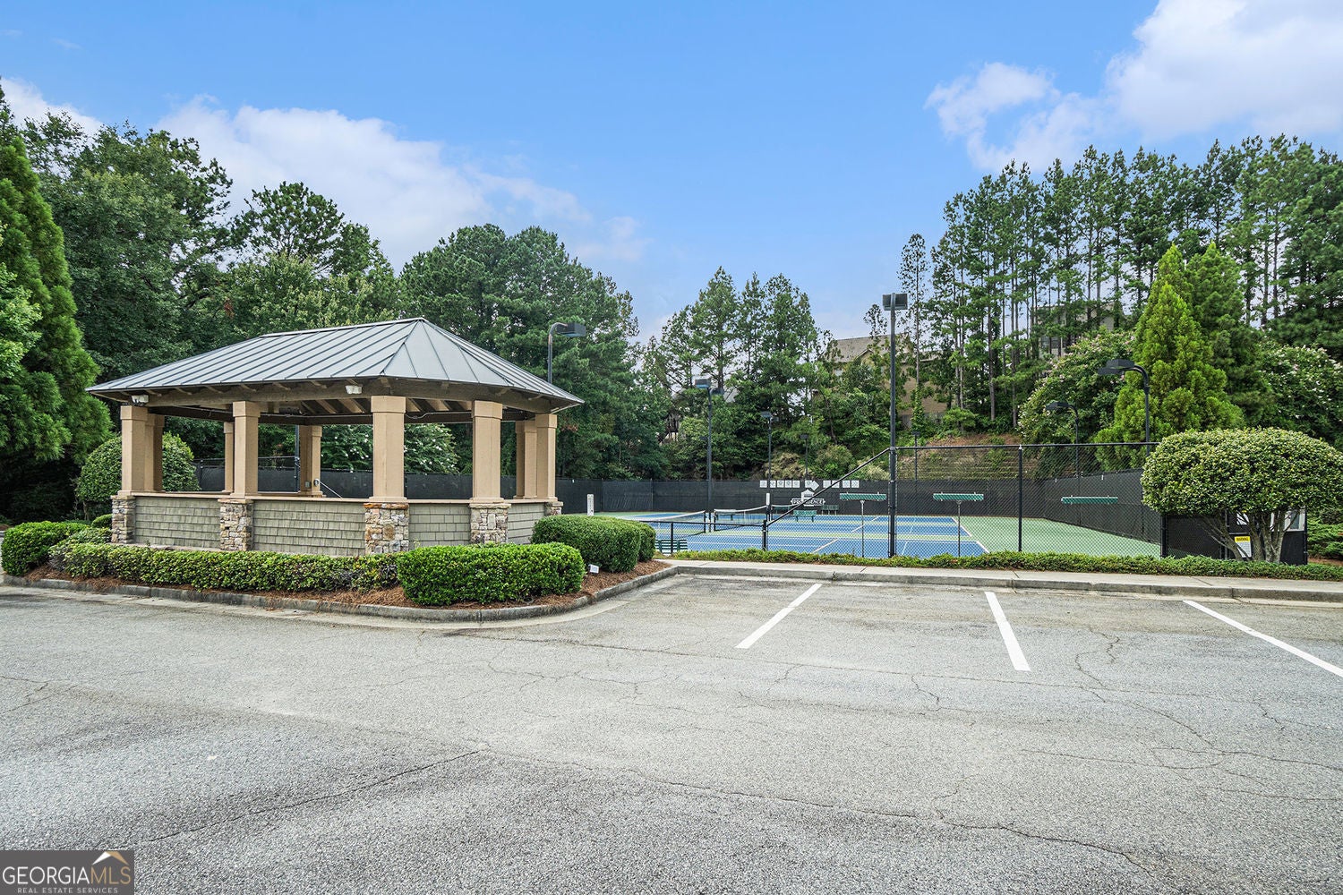 Mableton, Georgia, 30126, United States, 5 Bedrooms Bedrooms, ,4 BathroomsBathrooms,Residential,For Sale,1905139
