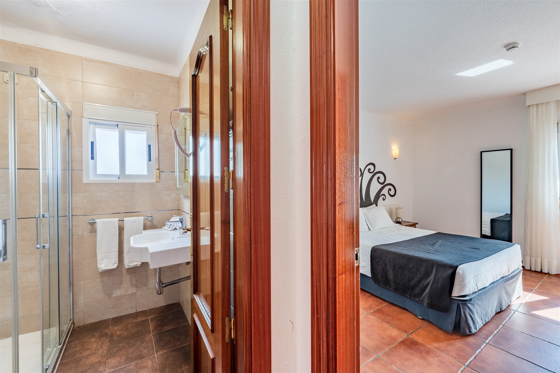  House, 11 bedrooms, for Sale - 物件實景