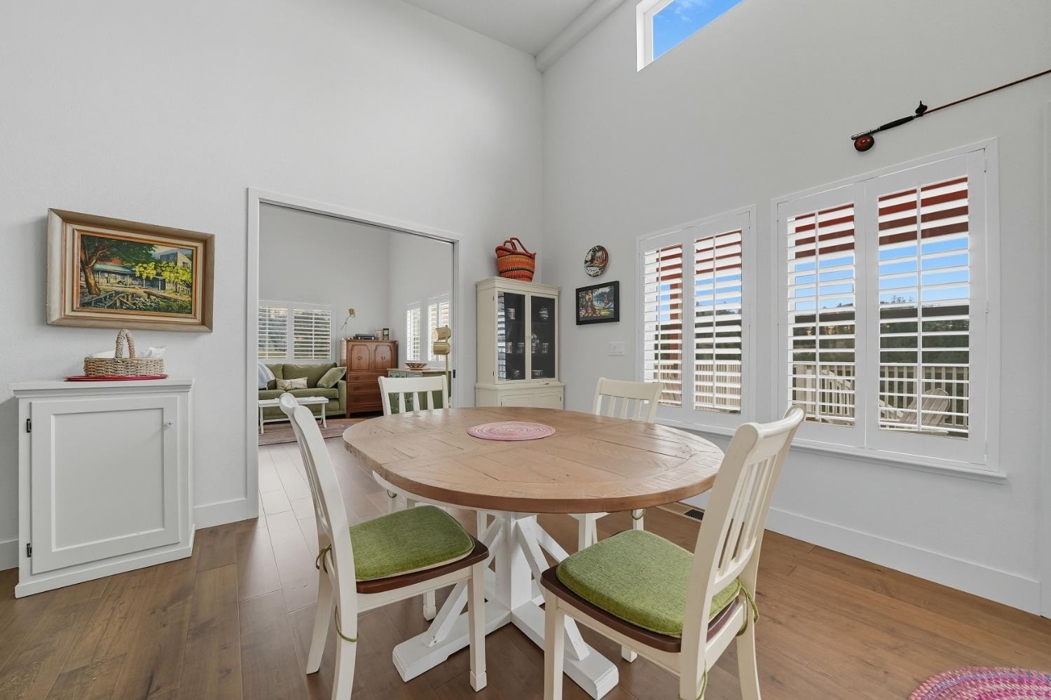 Mountain Ranch, California, 95246, United States, 4 Bedrooms Bedrooms, ,3 BathroomsBathrooms,Residential,For Sale,1976559