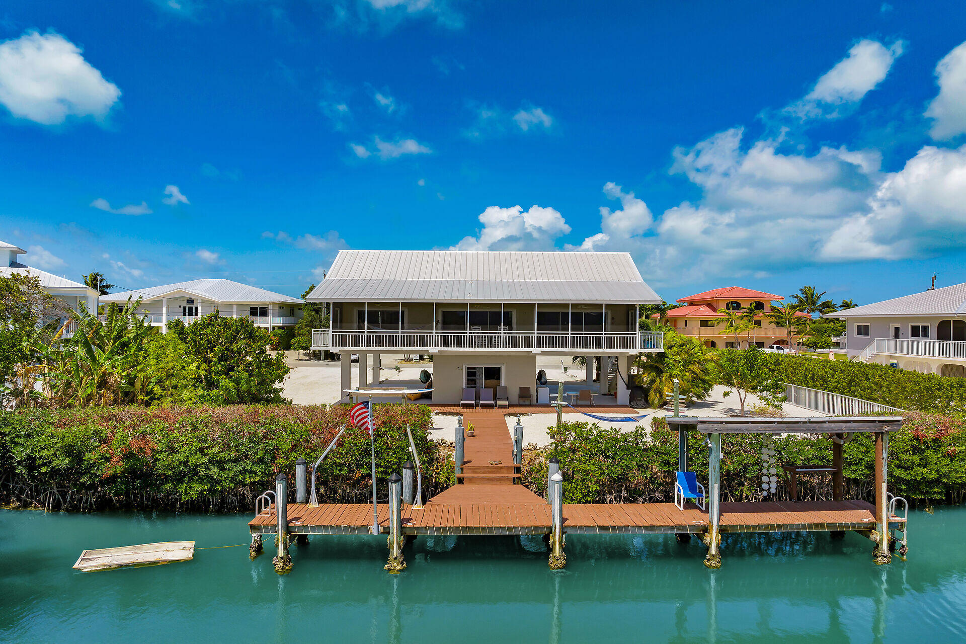 MARATHON, Florida, 33050, United States, 3 Bedrooms Bedrooms, ,2 BathroomsBathrooms,Residential,For Sale,2002078