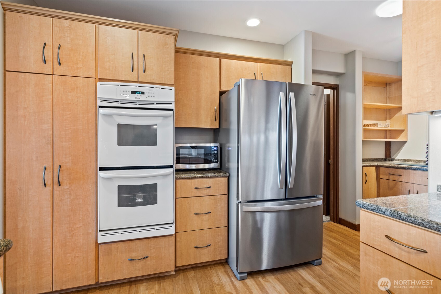 Port Ludlow, Washington, 98365, United States, 2 Bedrooms Bedrooms, ,2 BathroomsBathrooms,Residential,For Sale,1838717