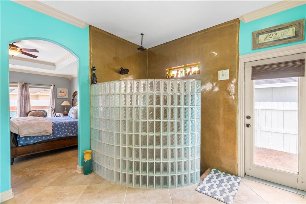 Corpus Christi, Texas, 78418, United States, 4 Bedrooms Bedrooms, ,4 BathroomsBathrooms,Residential,For Sale,1918827