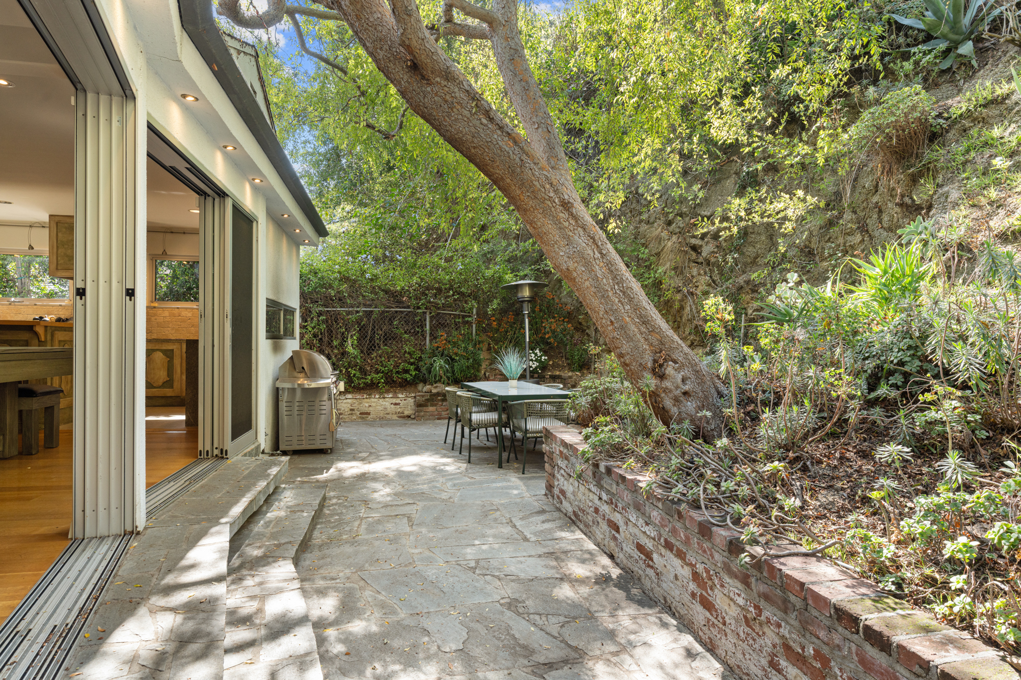  1853 Nichols Canyon Rd - 物件實景