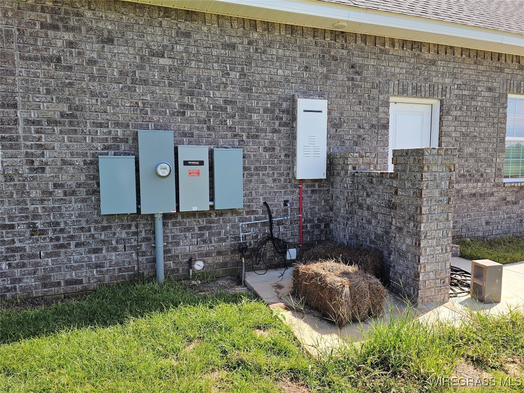 New Brockton, Alabama, 36351, United States, 4 Bedrooms Bedrooms, ,3 BathroomsBathrooms,Residential,For Sale,1979023