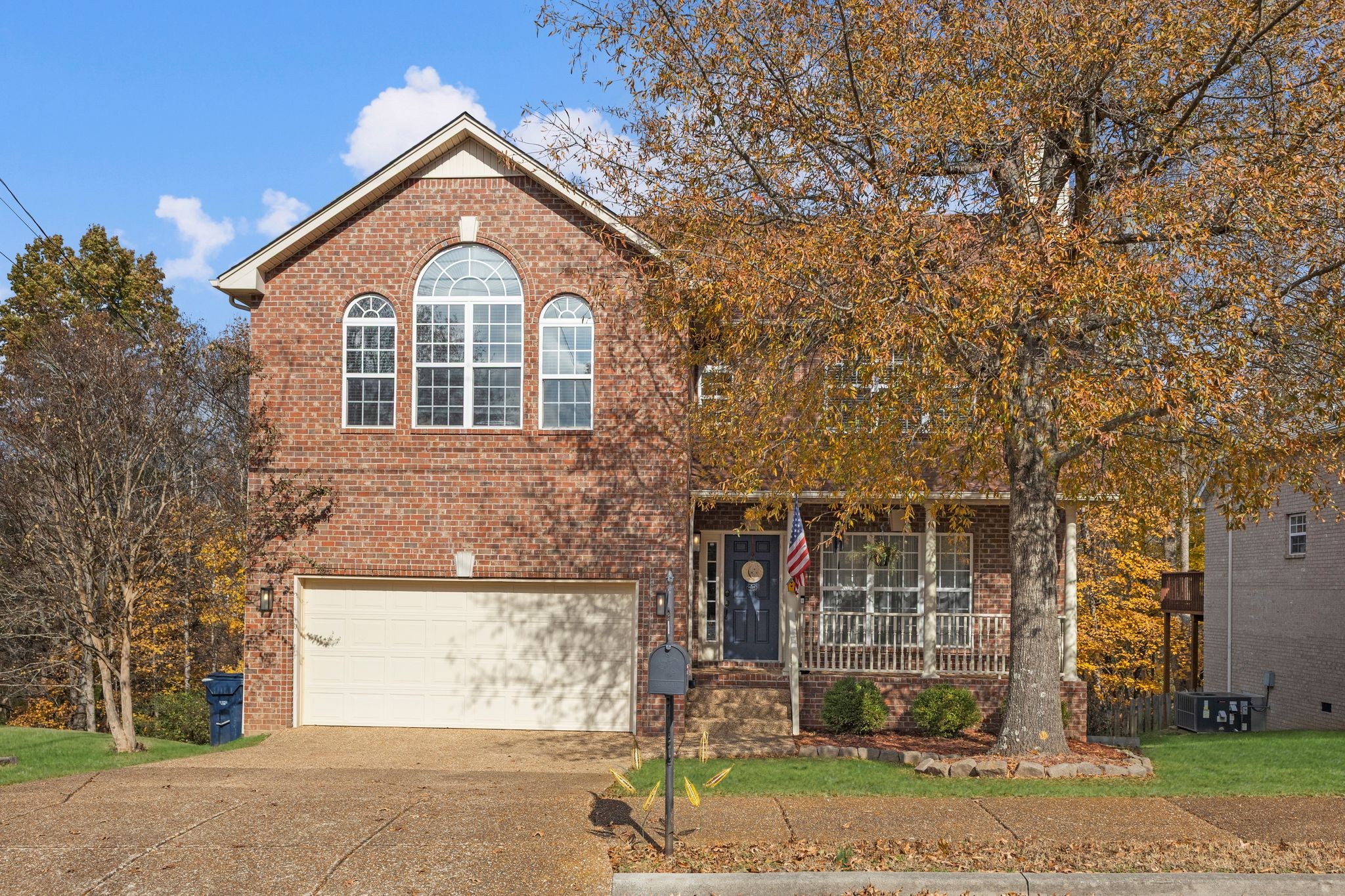 Antioch, Tennessee, 37013, United States, 3 Bedrooms Bedrooms, ,3 BathroomsBathrooms,Residential,For Sale,1994607