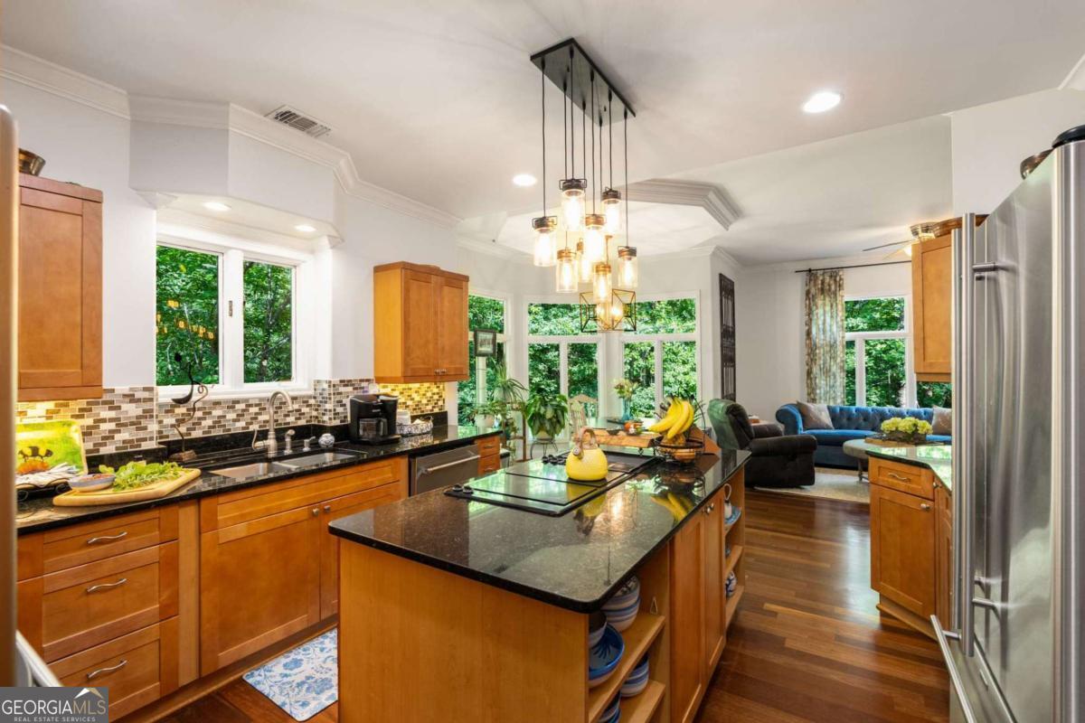 Dawsonville, Georgia, 30534, United States, 4 Bedrooms Bedrooms, ,4 BathroomsBathrooms,Residential,For Sale,1989669