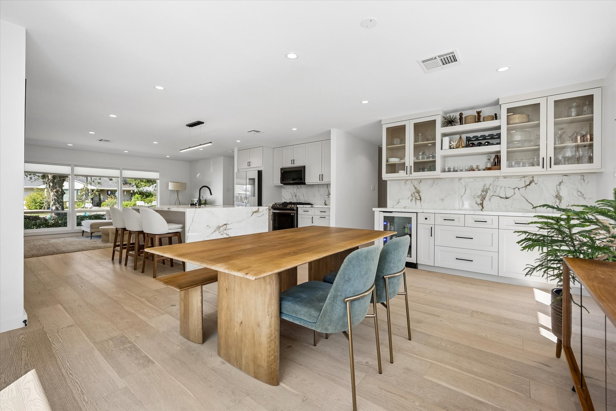  3027 Stanton Street - 物件實景