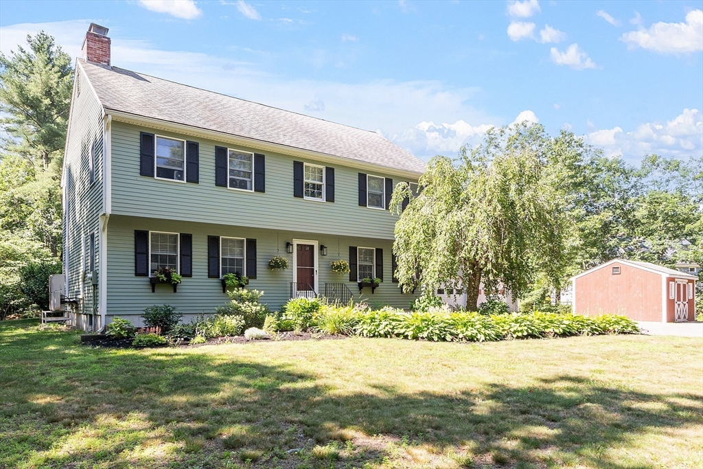 Lunenburg, Massachusetts, 01462, United States, 4 Bedrooms Bedrooms, ,3 BathroomsBathrooms,Residential,For Sale,1885321