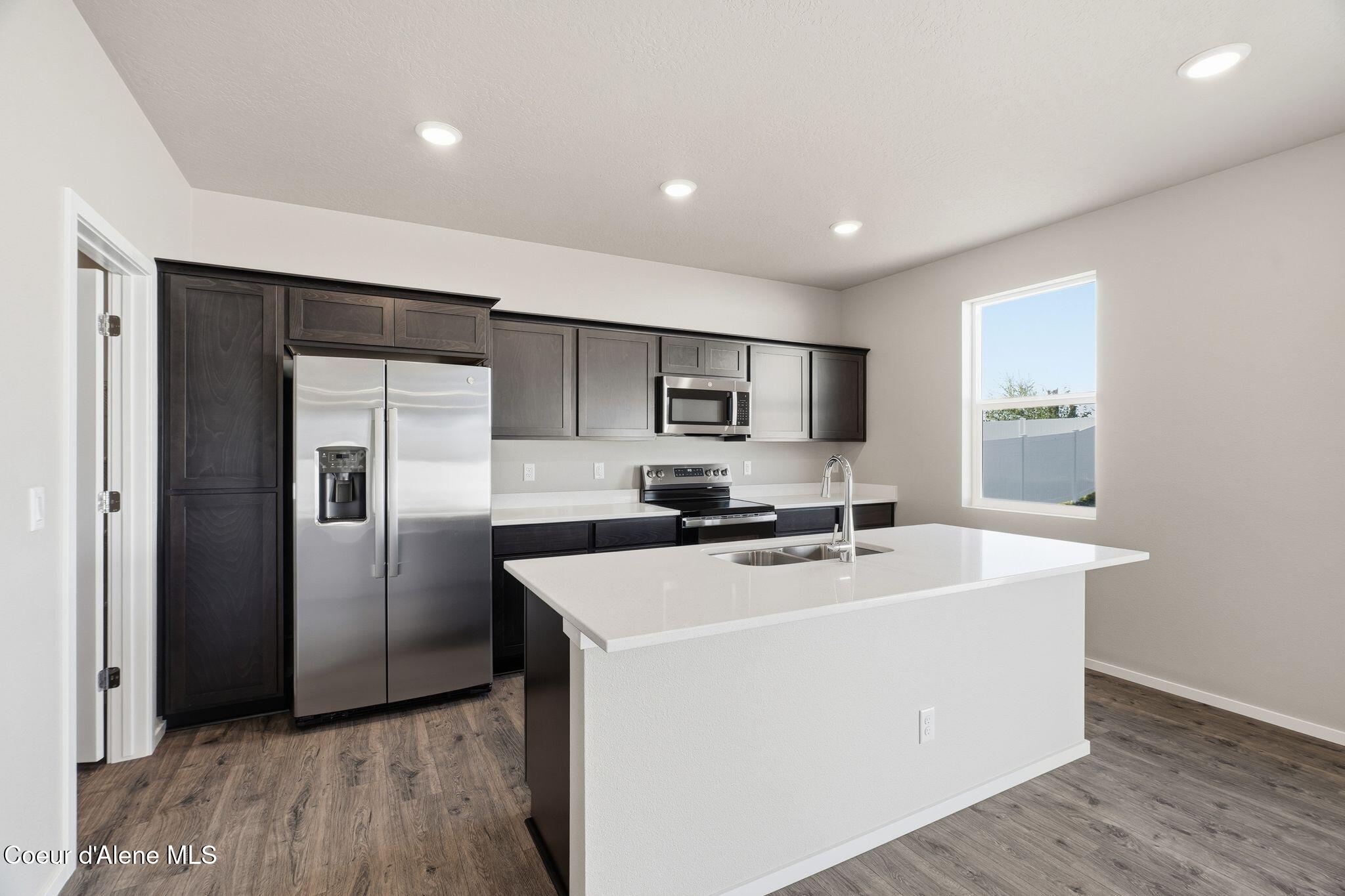 Post Falls, Idaho, 83854, United States, 4 Bedrooms Bedrooms, ,3 BathroomsBathrooms,Residential,For Sale,1973812