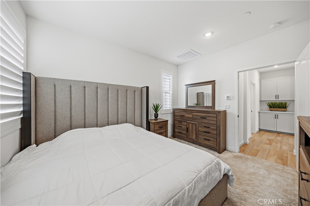 Fontana, California, 92336, United States, 3 Bedrooms Bedrooms, ,2 BathroomsBathrooms,Residential,For Sale,2037862