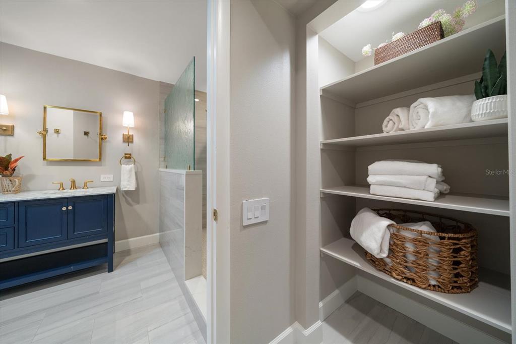 Belleair, Florida, 33756, United States, 3 Bedrooms Bedrooms, ,2 BathroomsBathrooms,Residential,For Sale,1991746