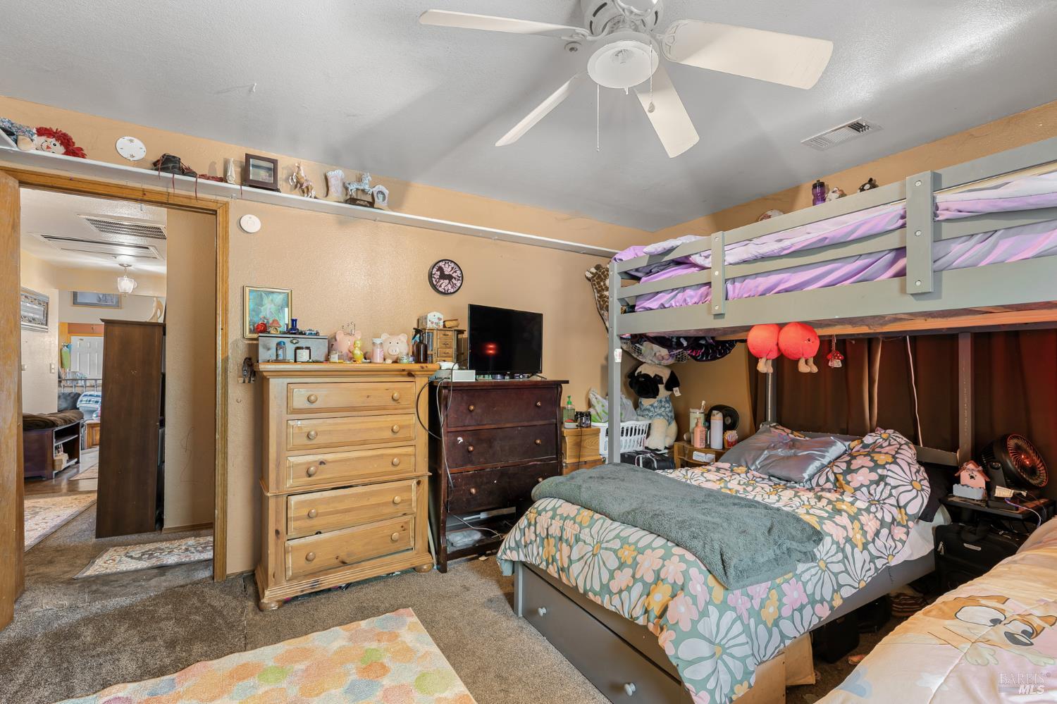 Vacaville, California, 95688, United States, 3 Bedrooms Bedrooms, ,2 BathroomsBathrooms,Residential,For Sale,1847401