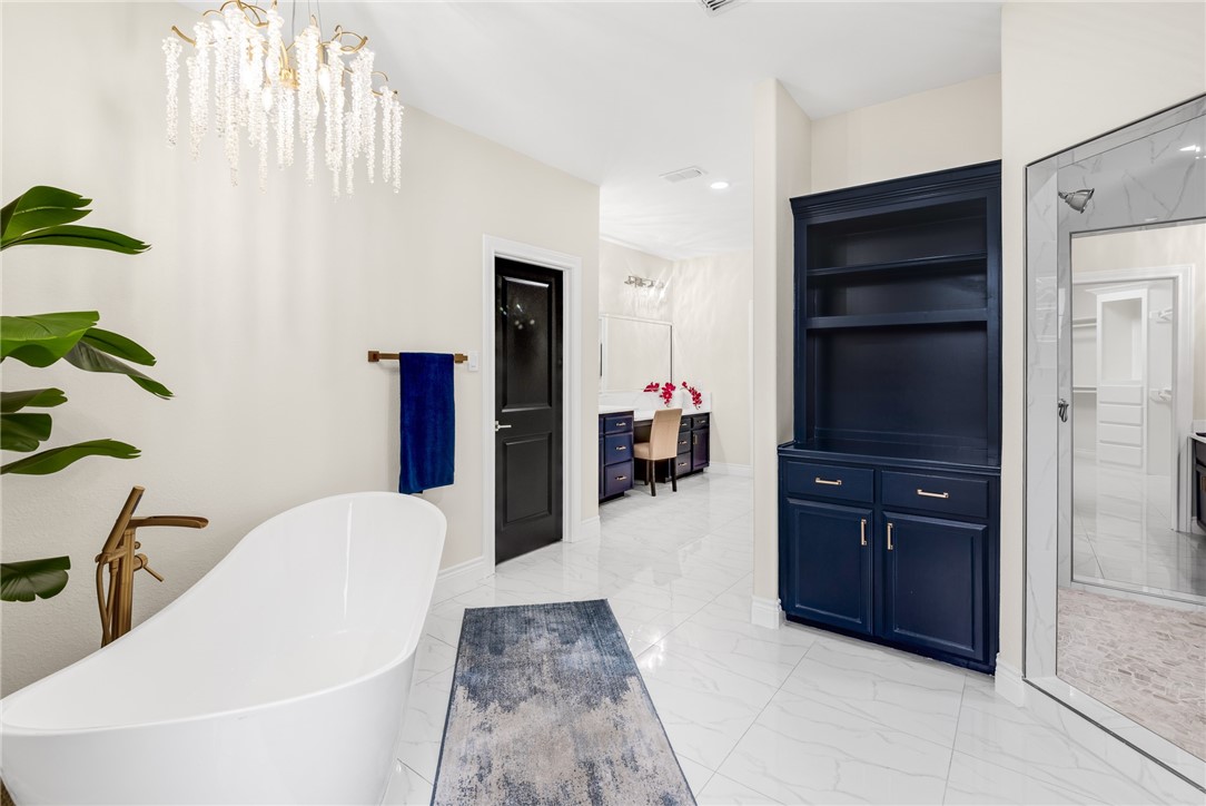 Corpus Christi, Texas, 78414, United States, 5 Bedrooms Bedrooms, ,5 BathroomsBathrooms,Residential,For Sale,1934691