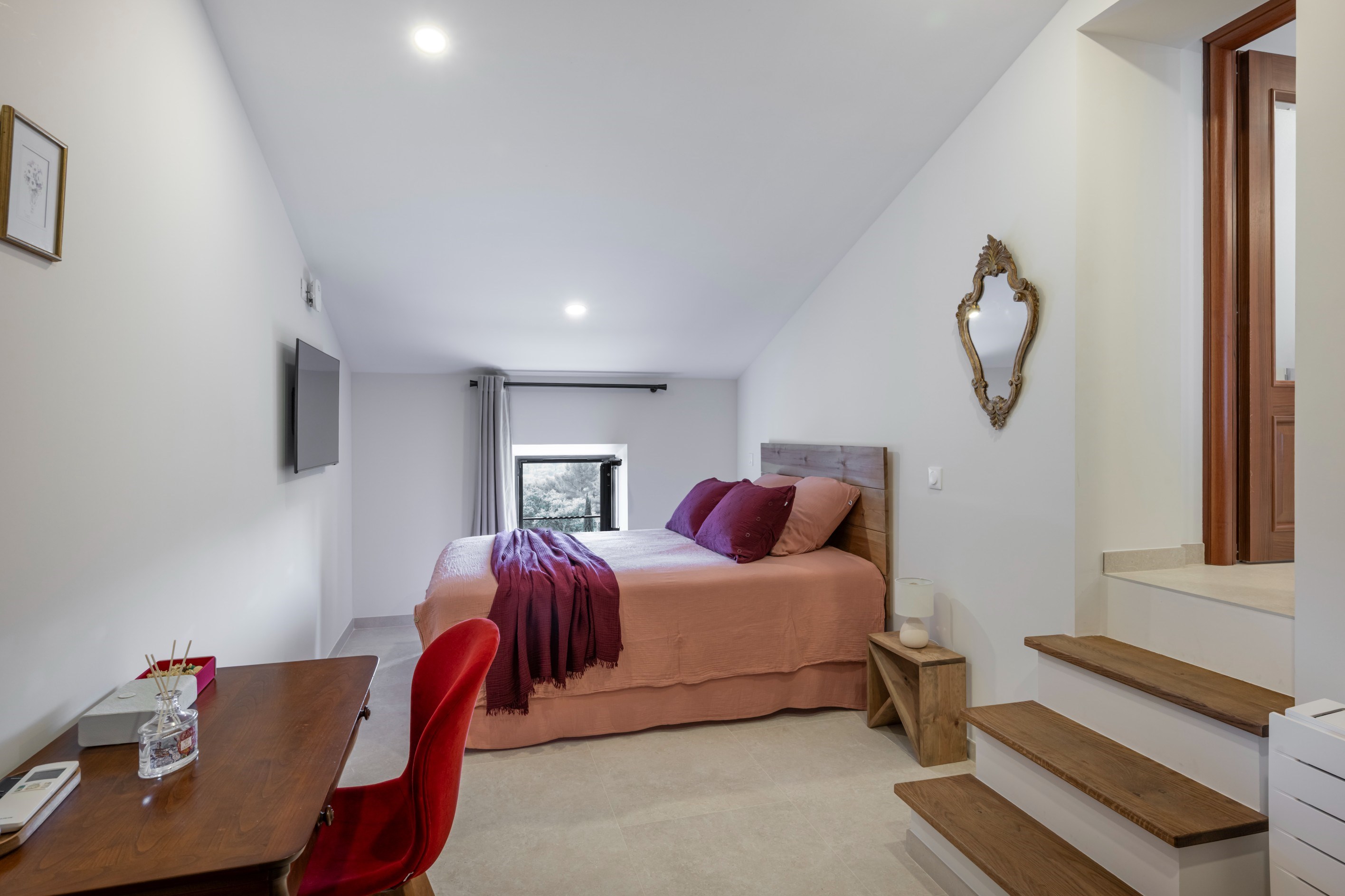  Spéracèdes, renovated 18th century stone farmhouse for sale with olive grove, d… - 物件實景