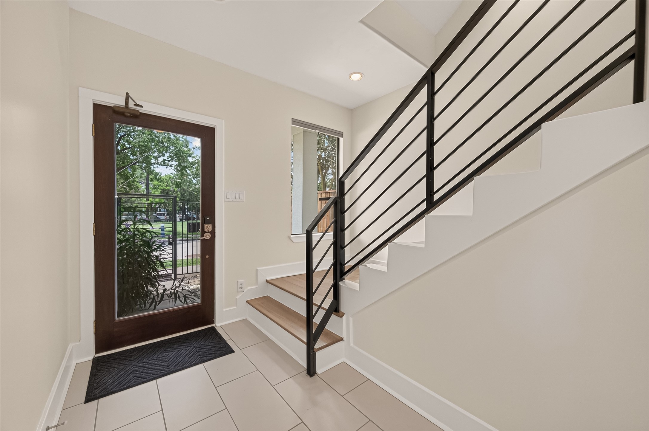  1767 Michigan Street - 物件實景