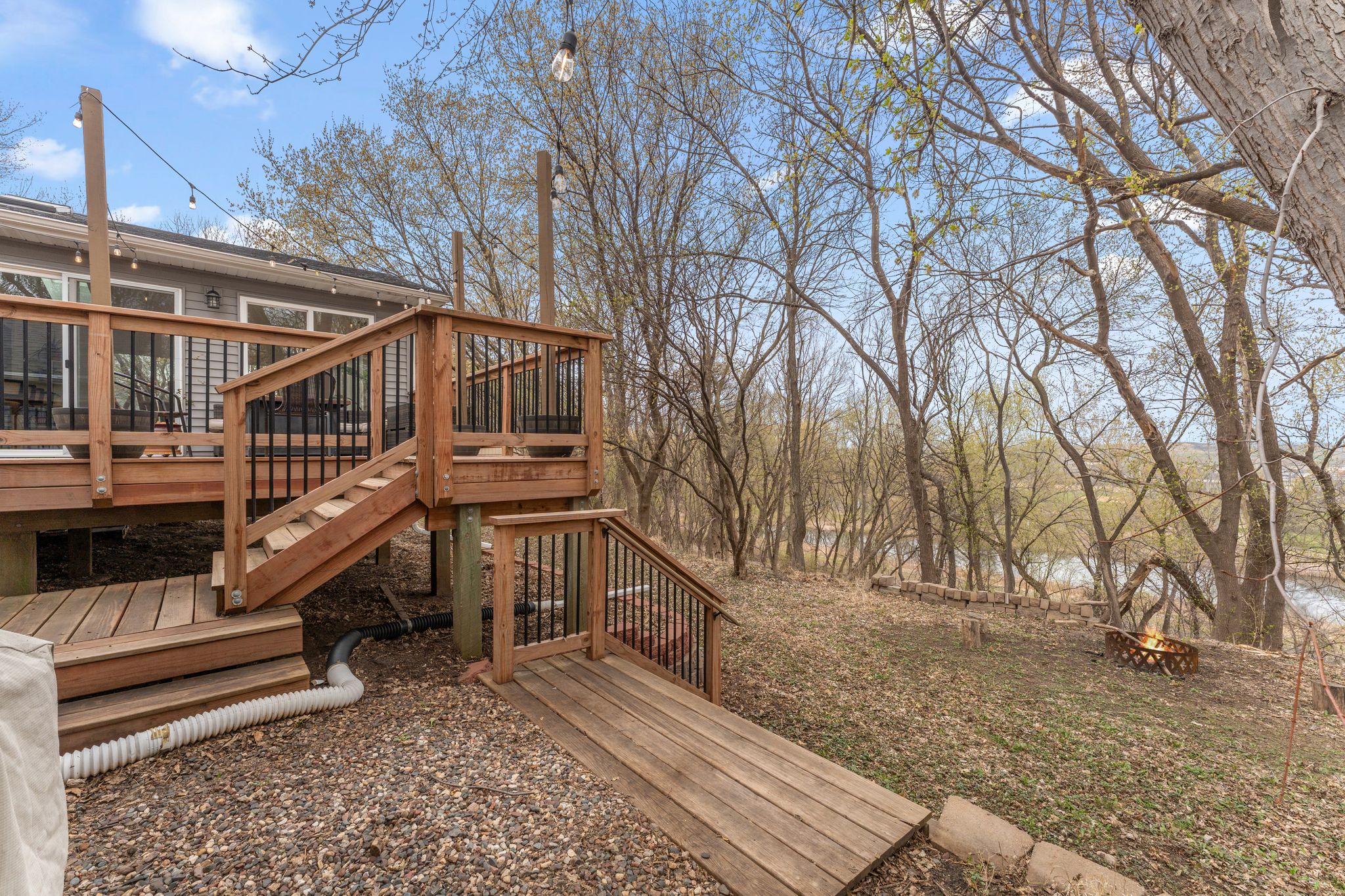  Stylish Renovation Meets Classic Charm - 物件實景