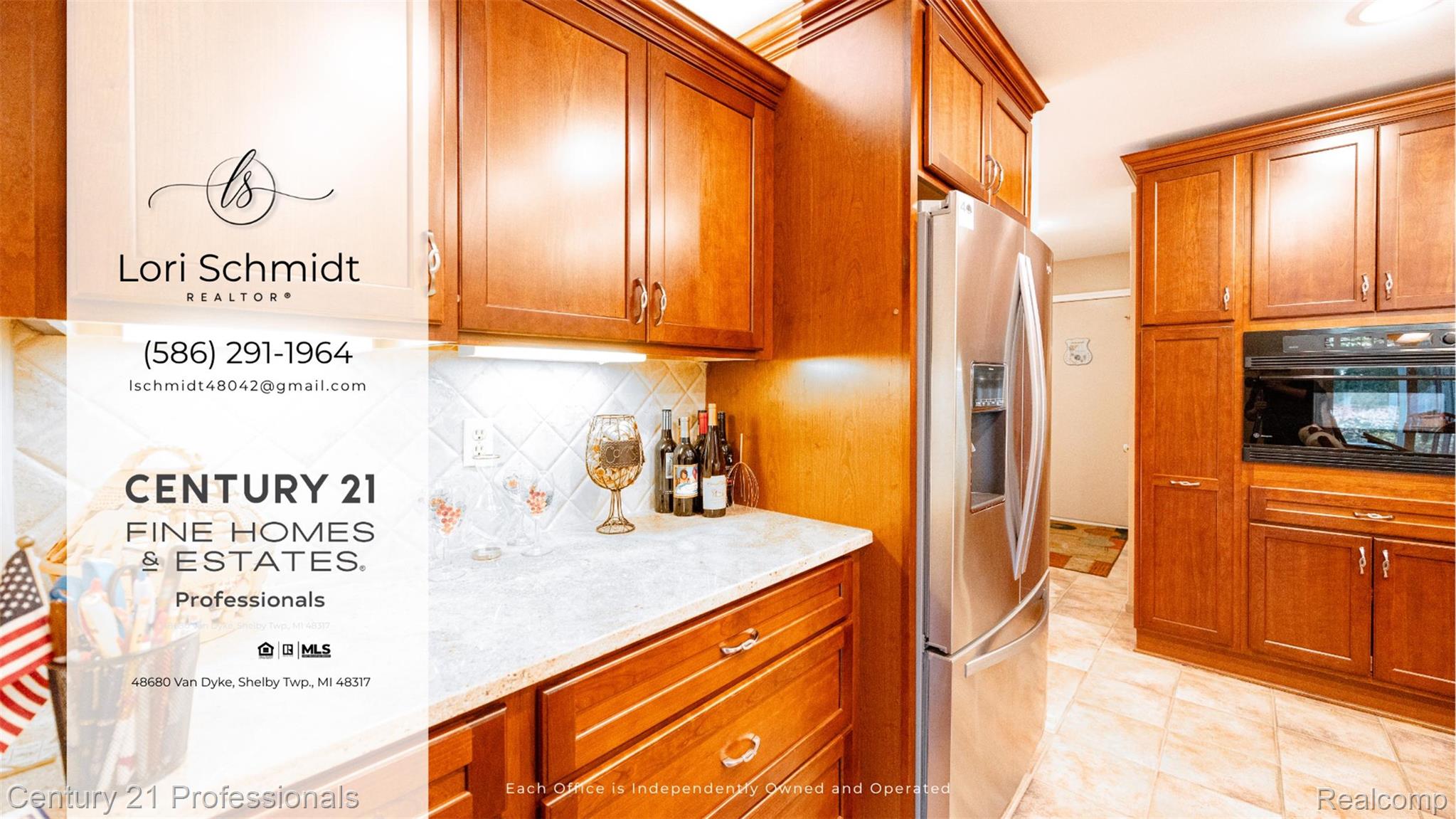 RochesterHills, Michigan, 48309, United States, 4 Bedrooms Bedrooms, ,4 BathroomsBathrooms,Residential,For Sale,1980404