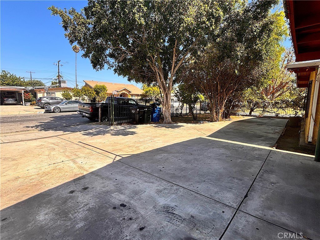 Azusa, California, 91702, United States, 5 Bedrooms Bedrooms, ,3 BathroomsBathrooms,Residential,For Sale,2043952