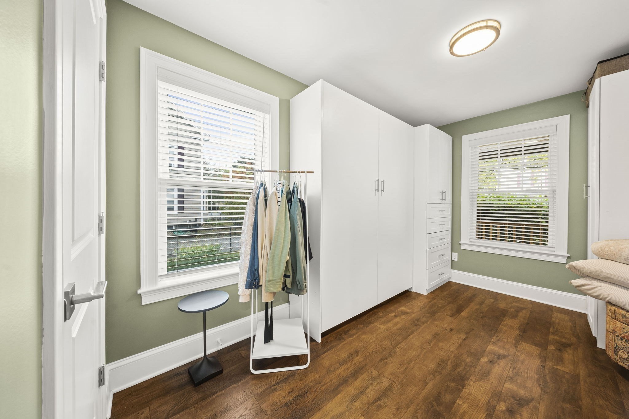 Wakefield, Massachusetts, 01880, United States, 3 Bedrooms Bedrooms, ,2 BathroomsBathrooms,Residential,For Sale,1982541